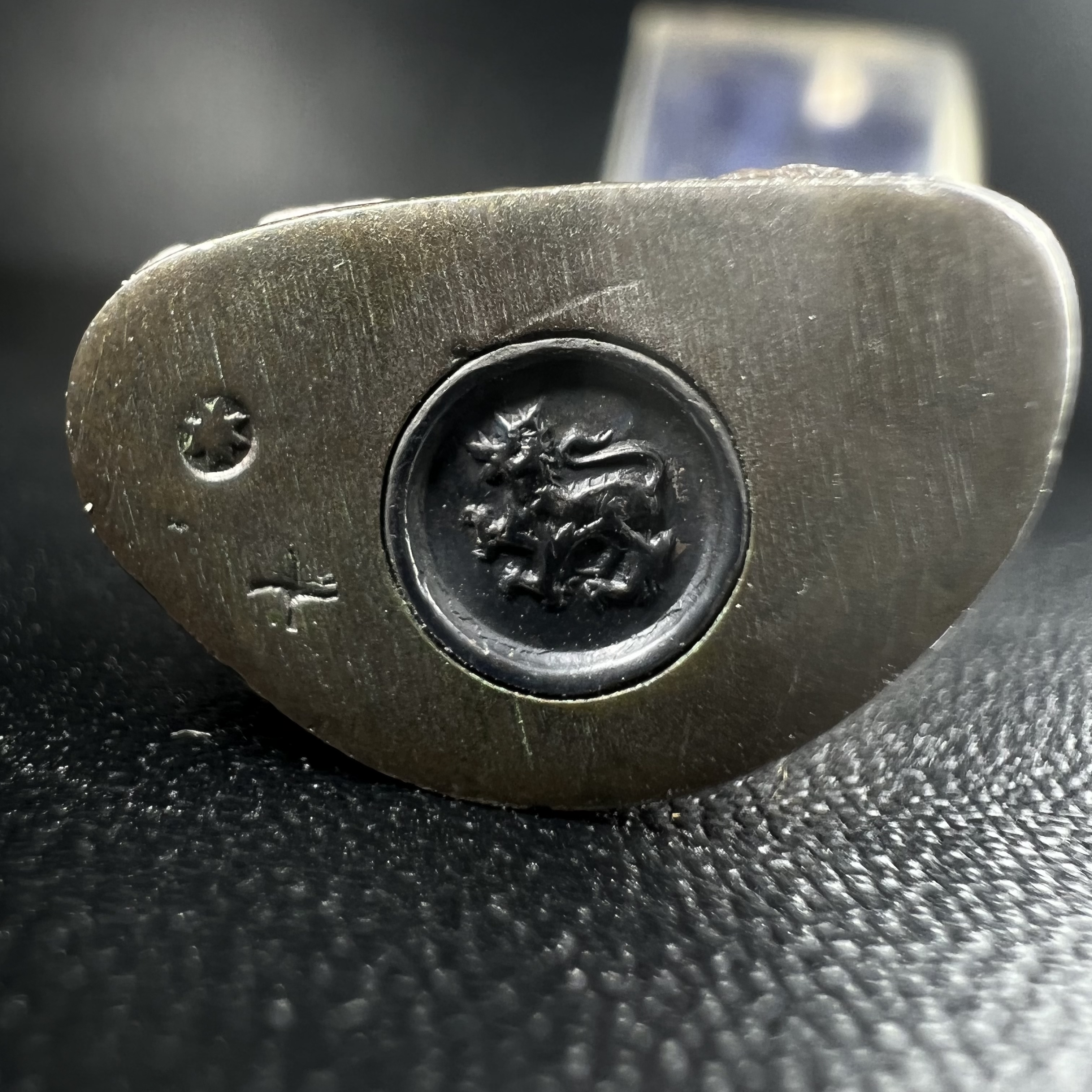 พระกริ่งธรรมราชา (กริ่งพระราชบิดา) วัดนางพญา ปี2514 เนื้อนวโลหะ(สุดยอดพิธีสุดยอดพุทธศิลป์)