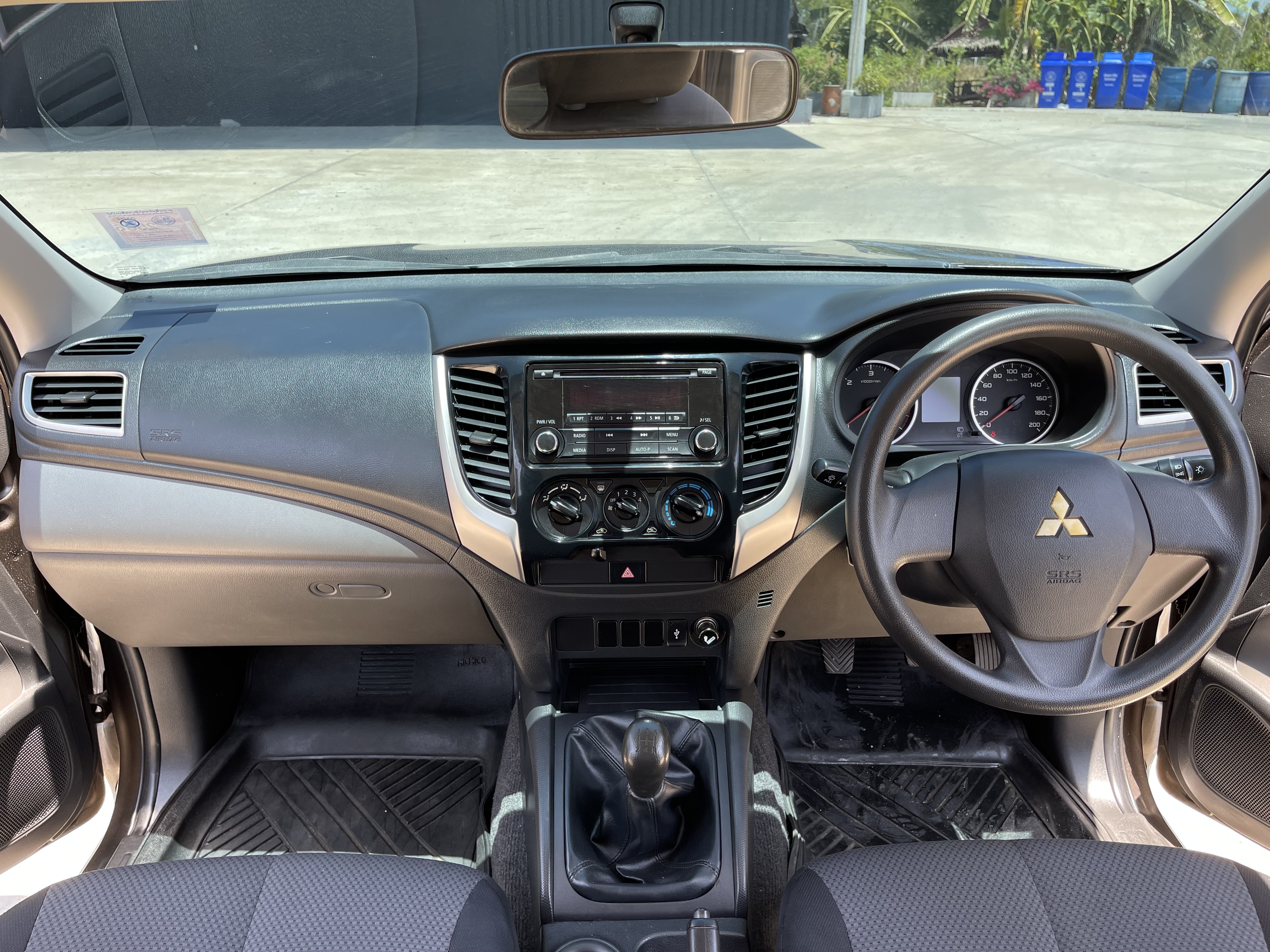 Mitsubishi Triton All New Cab 2.5 GLX 2015 น้ำตาล