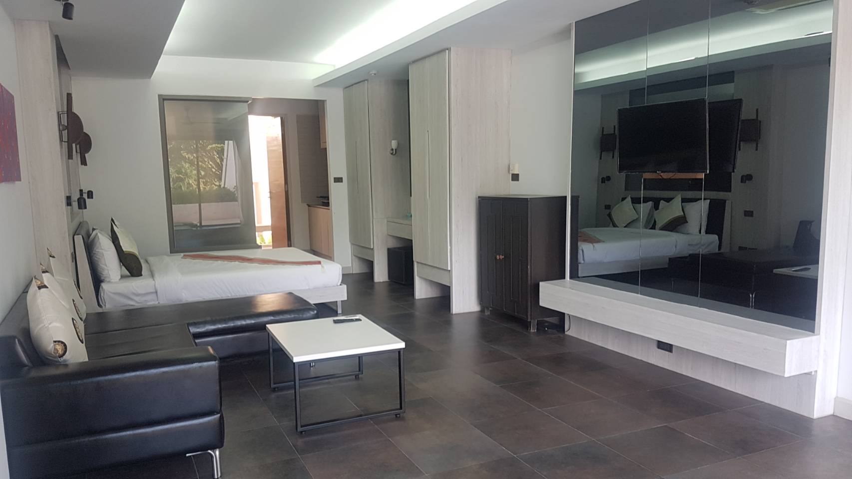 For Rent : Kathu Green place Condominium (1st floor)