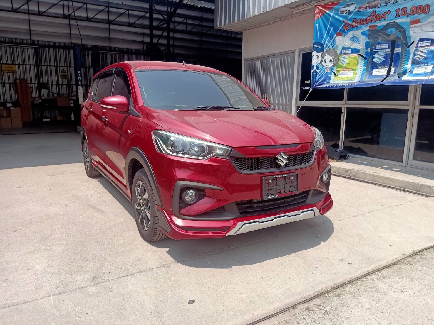 Suzuki Ertiga 2019 V.1 with custom grille bodykits by Amotriz