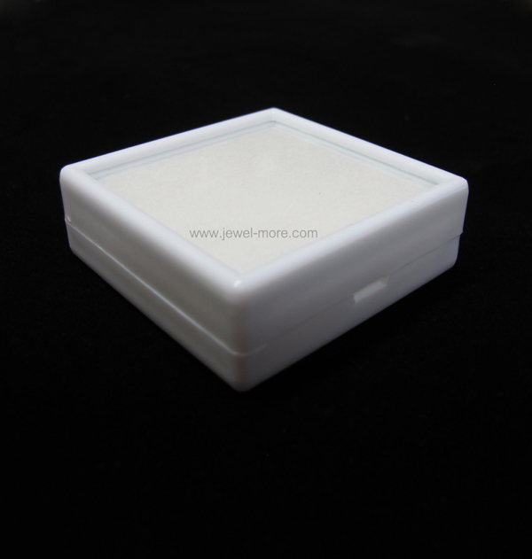 (12กล่อง)กล่องพลาสติกใส่พลอยหรือเพชร ฝาใส 6x6 cm สีขาว