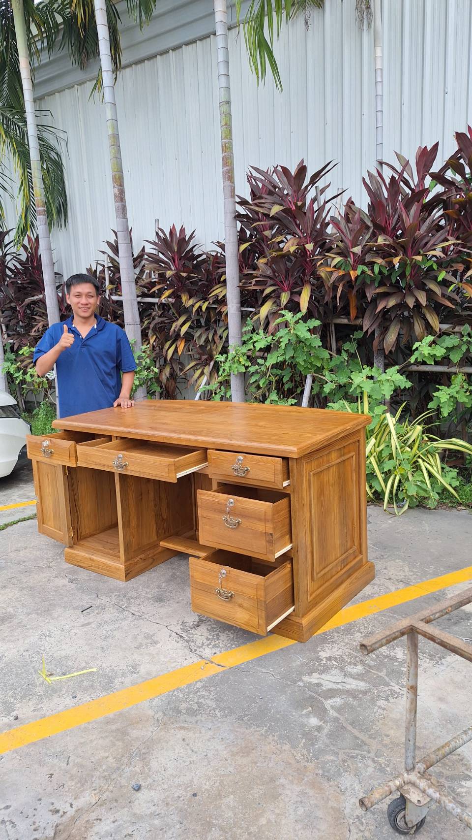 โต๊ะทำงาน ไม้สักแท้ รุ่น อีธาน