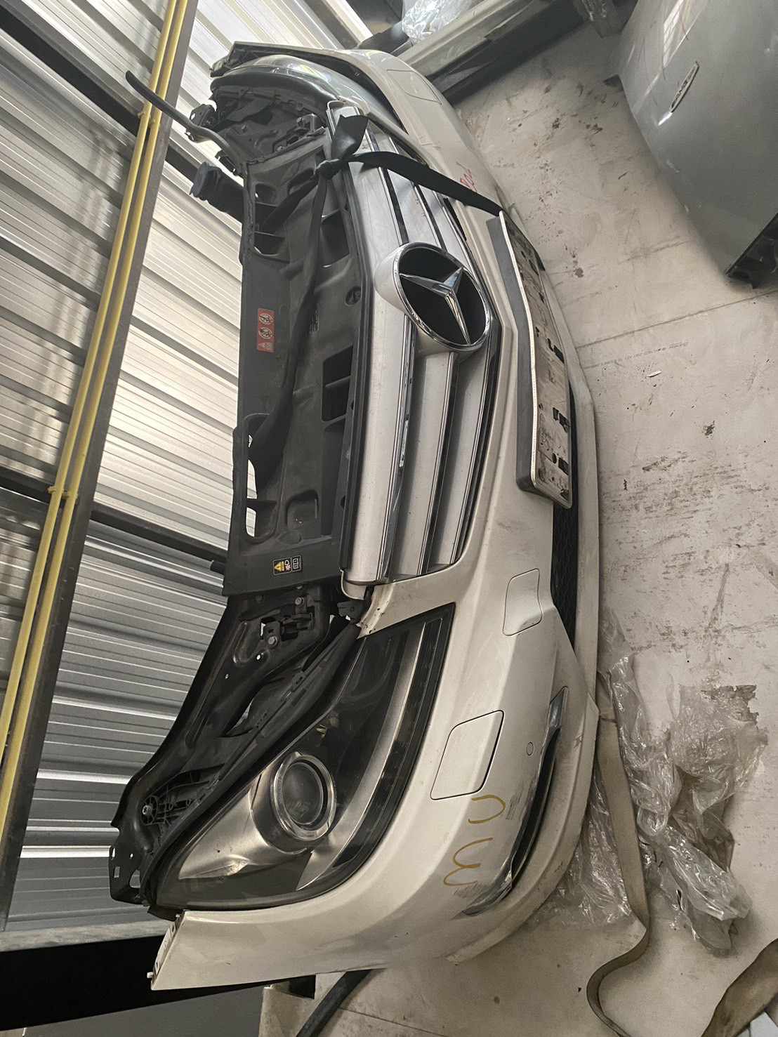 หน้าตัดศอกW204