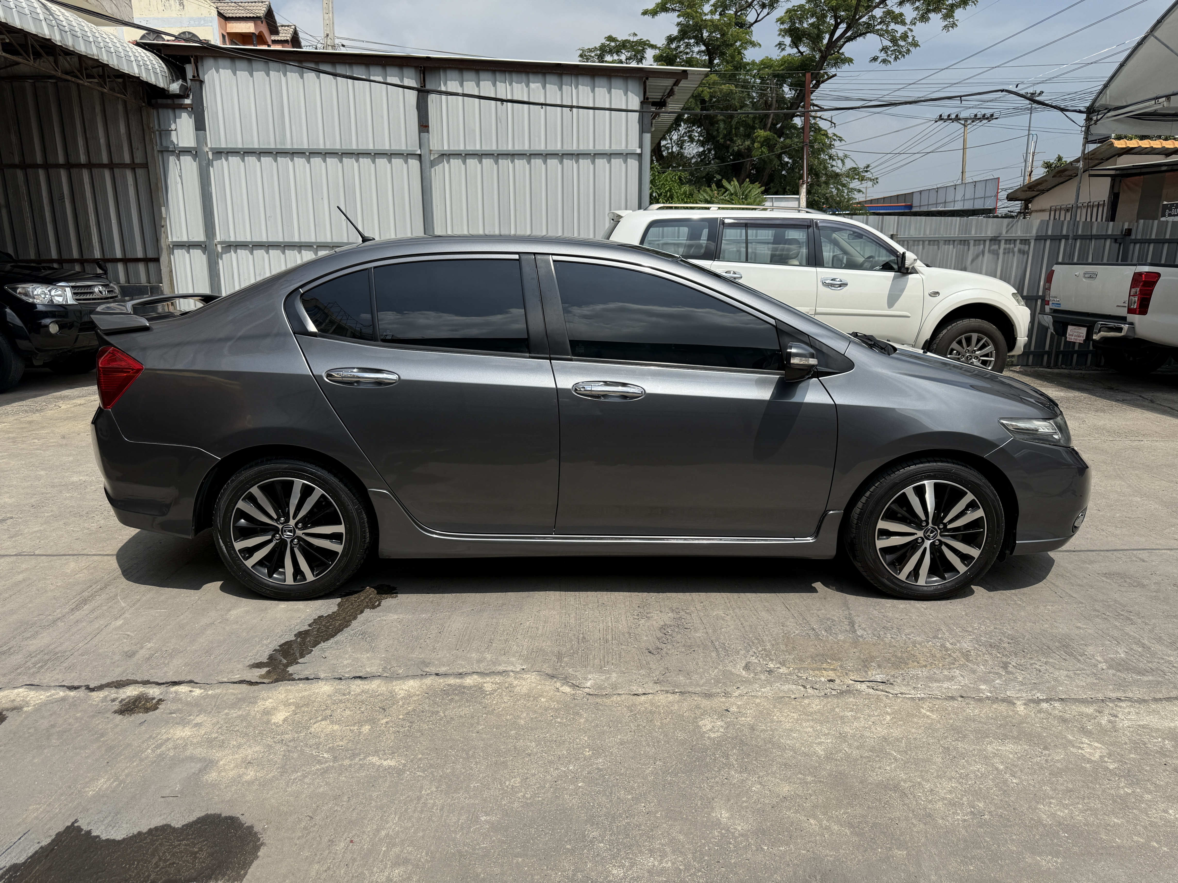Honda City 1.5 SV At 2013 เทาดำ