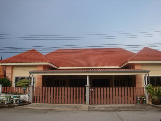 For Sales : Kohkaew, One-story semi-detached house, 3 bedrooms 3 bathrooms
