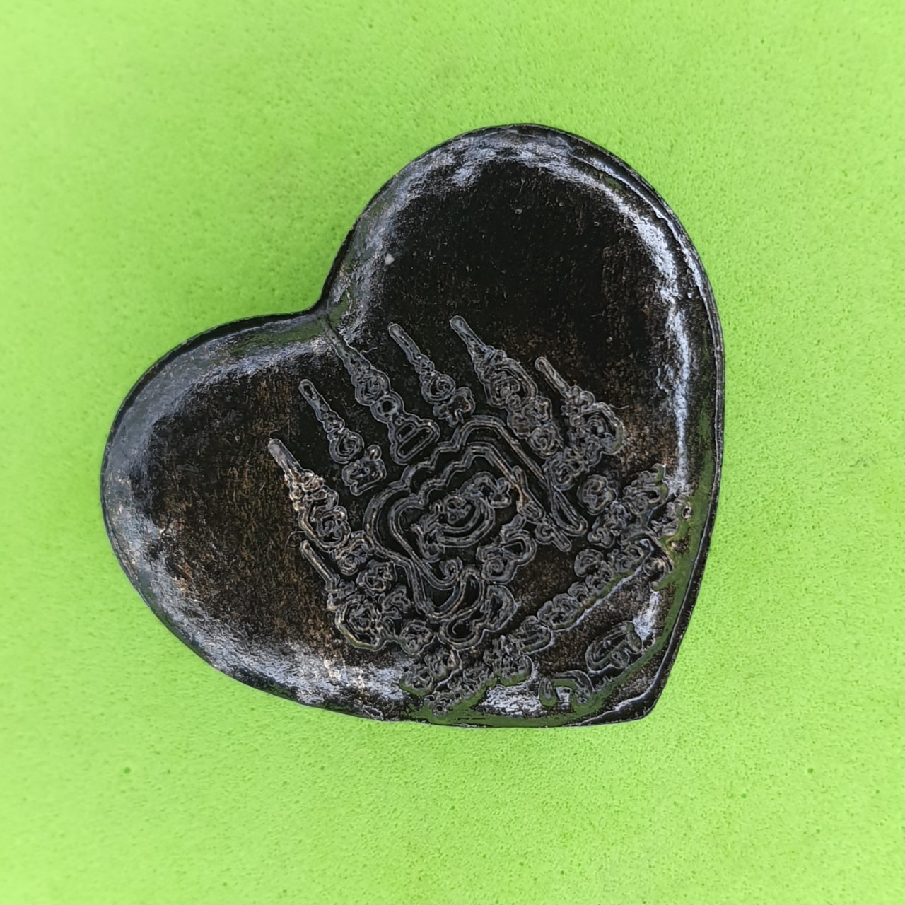 ของเสน่ห์ หัวใจเสน่ห์ สีดำทำเก่า มวสาร เถาวัลย์หลง เครื่องรางเสน่ห์ หัวใจเสน่ห์แท้ จี้หัวใจเสน่ห์