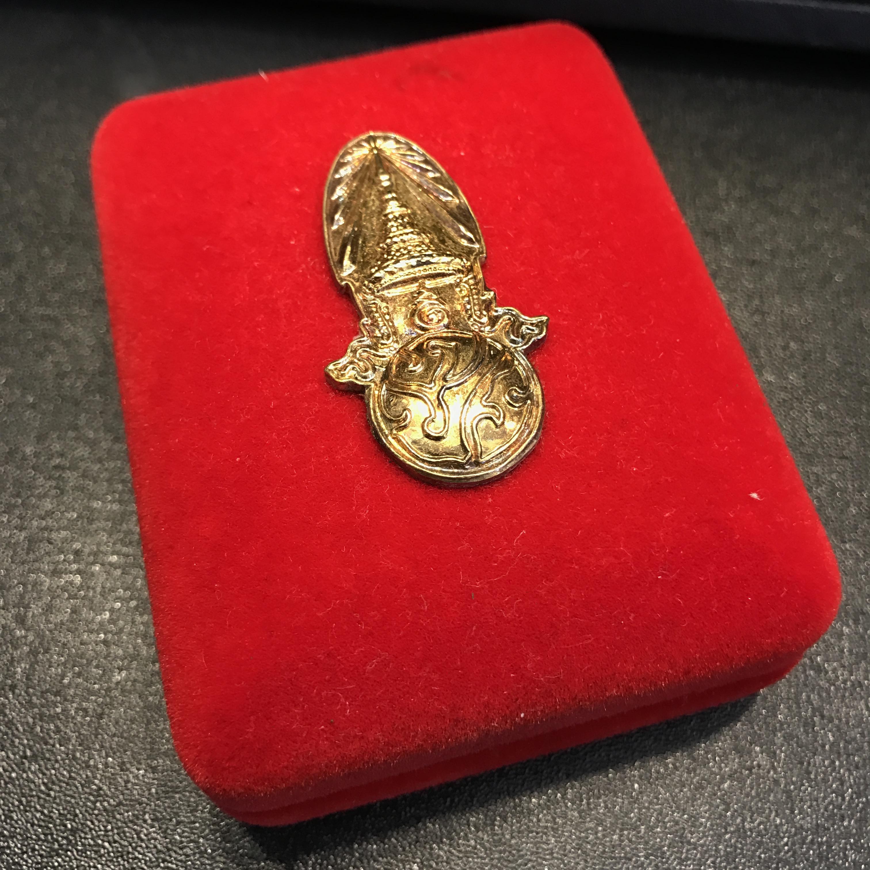 พระกริ่ง-พระชัยวัฒน์ ปวเรศ ปี2530 วัดบวรนิเวศราชวรวิหาร(ในหลวง ร.9 เสด็จเททอง)