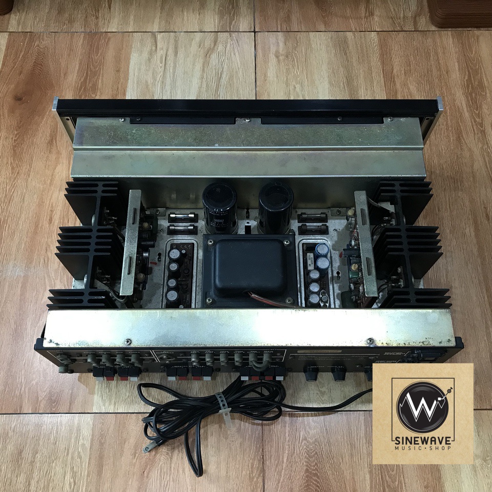 Integrated Amp ยี่ห้อ Sansui รุ่น AU-888 (Made in Japan)