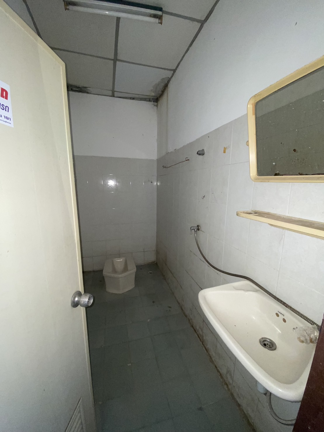 For Sales : Phuket Town, 4-story commercial building, 4 Rooms 4 Bathrooms