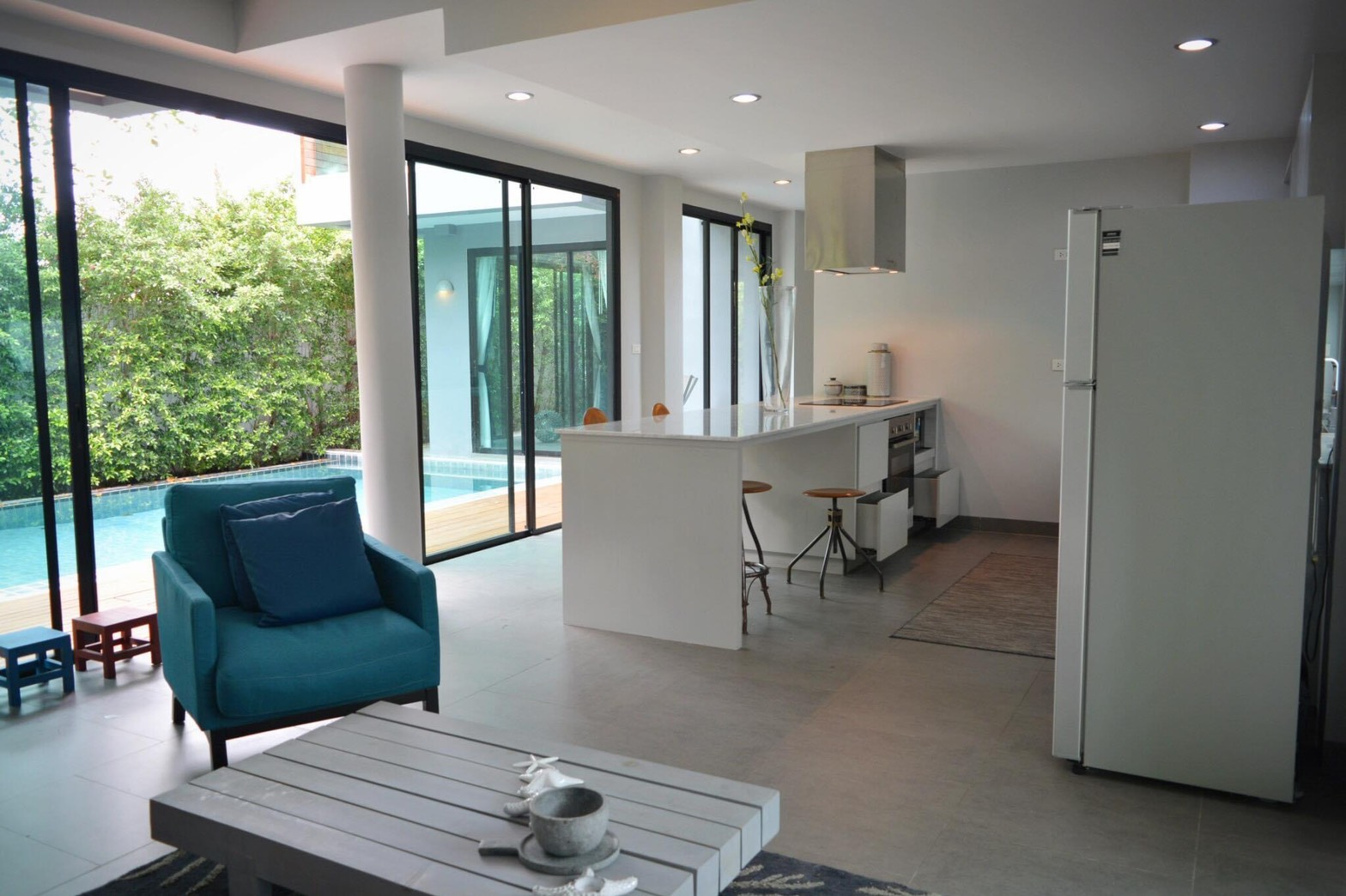 For Sale : Laguna Layan Beach House 3 Bedrooms 3 Bathrooms