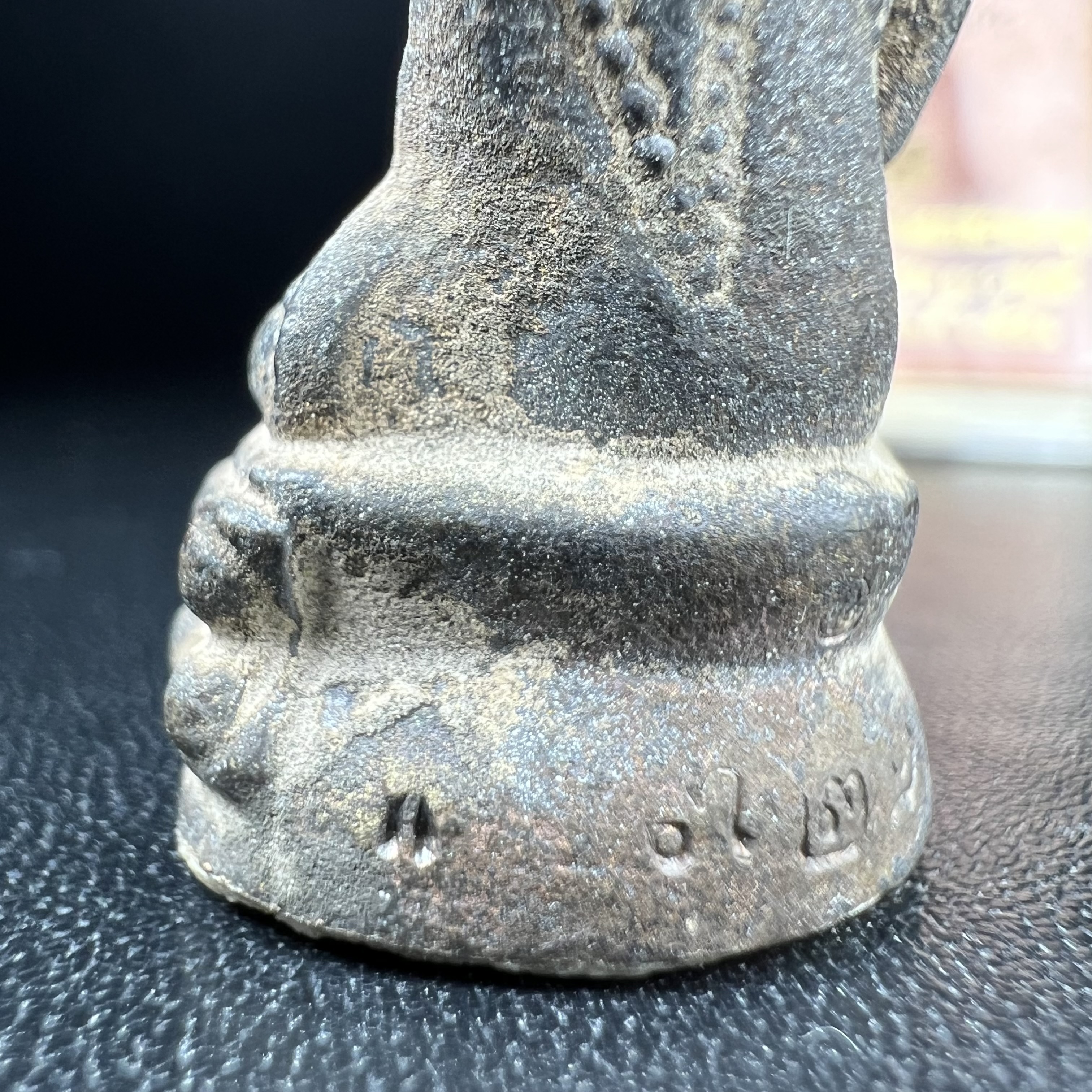 พระกริ่งชินบัญชรฉลองพระชันษา 100 ปี สมเด็จพระญาณสังวร วัดบวรนิเวศวิหาร ปี 2556 เนื้อนวโลหะผสมทองคำก้นอุดผงพรายกุมาร หลวงปู่ทิม พิธีใหญ่ มวลสารเด่น นิยม(1 ใน 599 องค์)หายาก***องค์หมายเลข ๓๒๑***