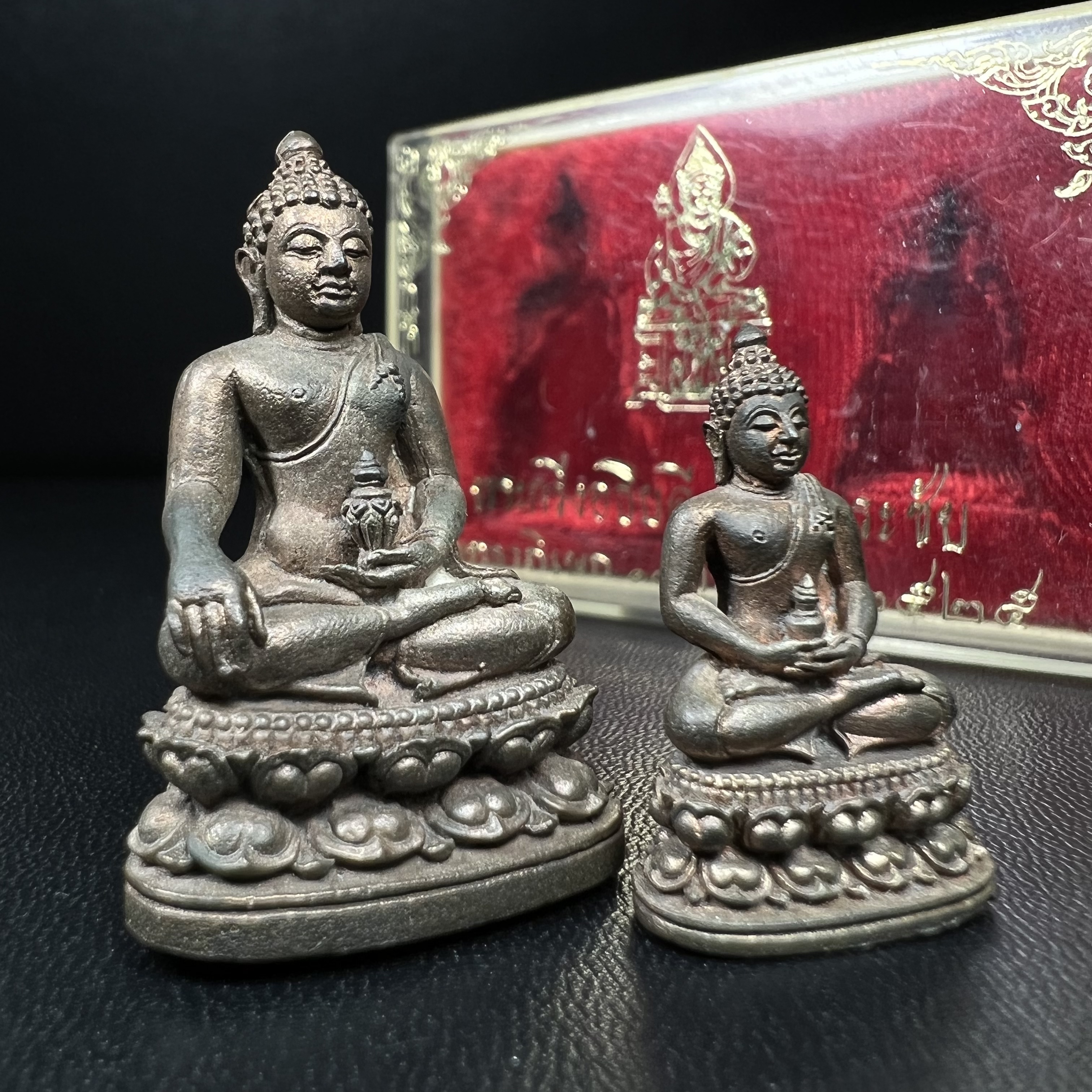 พระกริ่ง-พระชัยวัฒน์อธิบดี ปี2525 ของดีอัยการ (มีไว้บูชาเลื่อนยศเลื่อนตำแหน่งทุกท่าน)(1ใน 2525 ชุด)