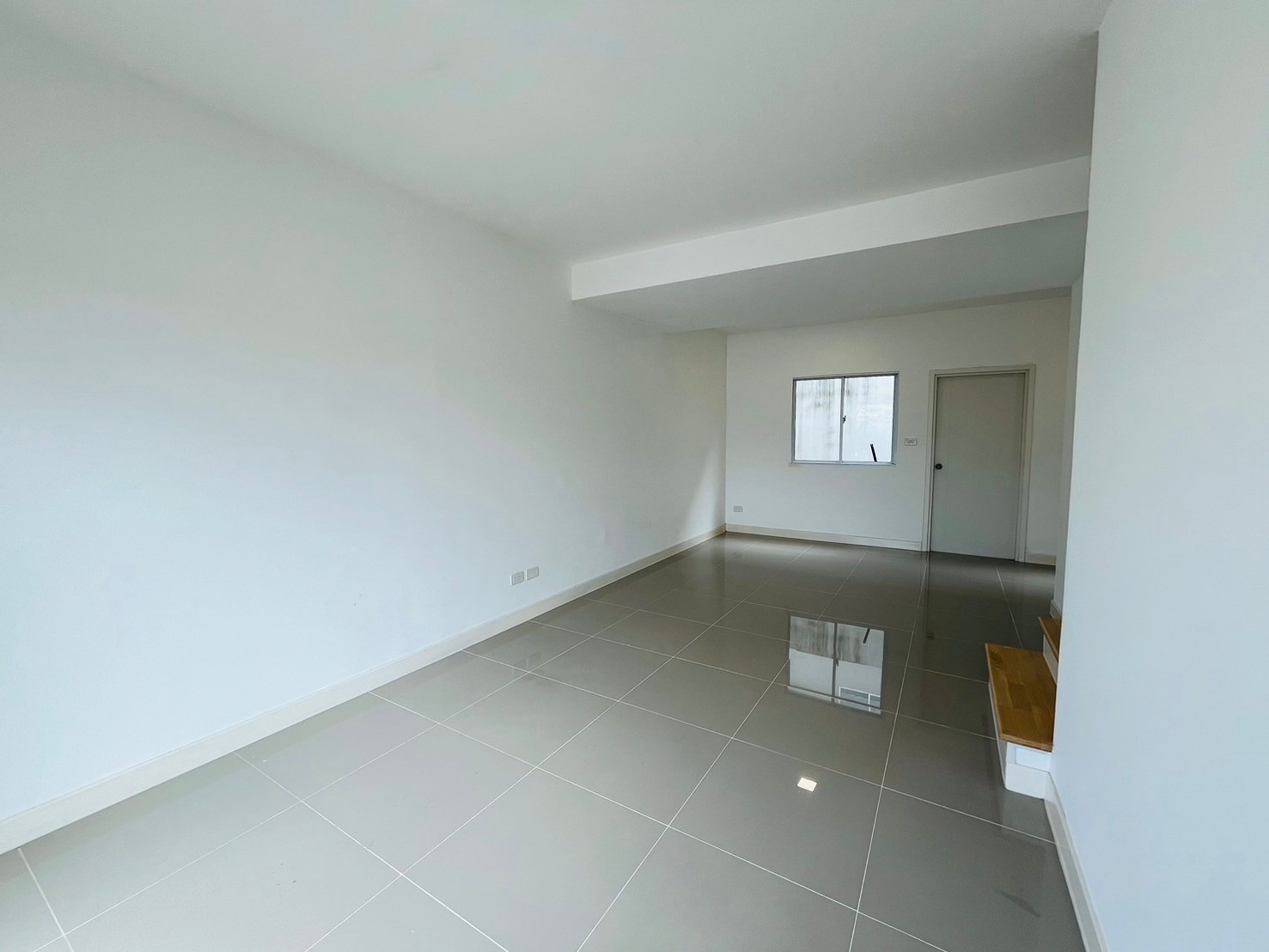 For Sales : Thalang, 2-story townhouse, 3 Bedrooms 2 Bathrooms