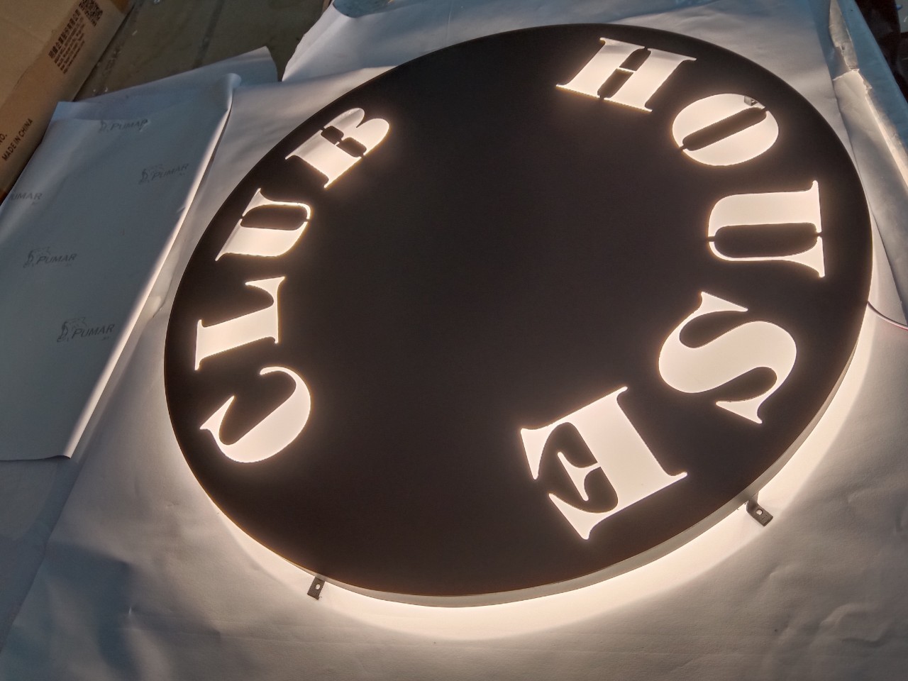 ป้ายซิงค์ฉลุไฟออกหลัง ขนาด 50x50 cm