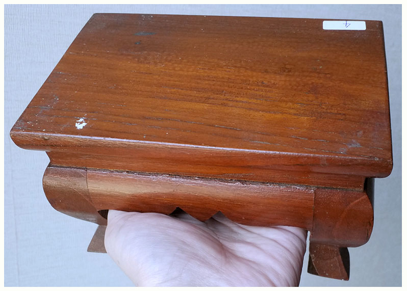 โต๊ะยอด ตั่ง ฐานไม้เล็ก(โต๊ะหมู่แบบแยกชิ้น)