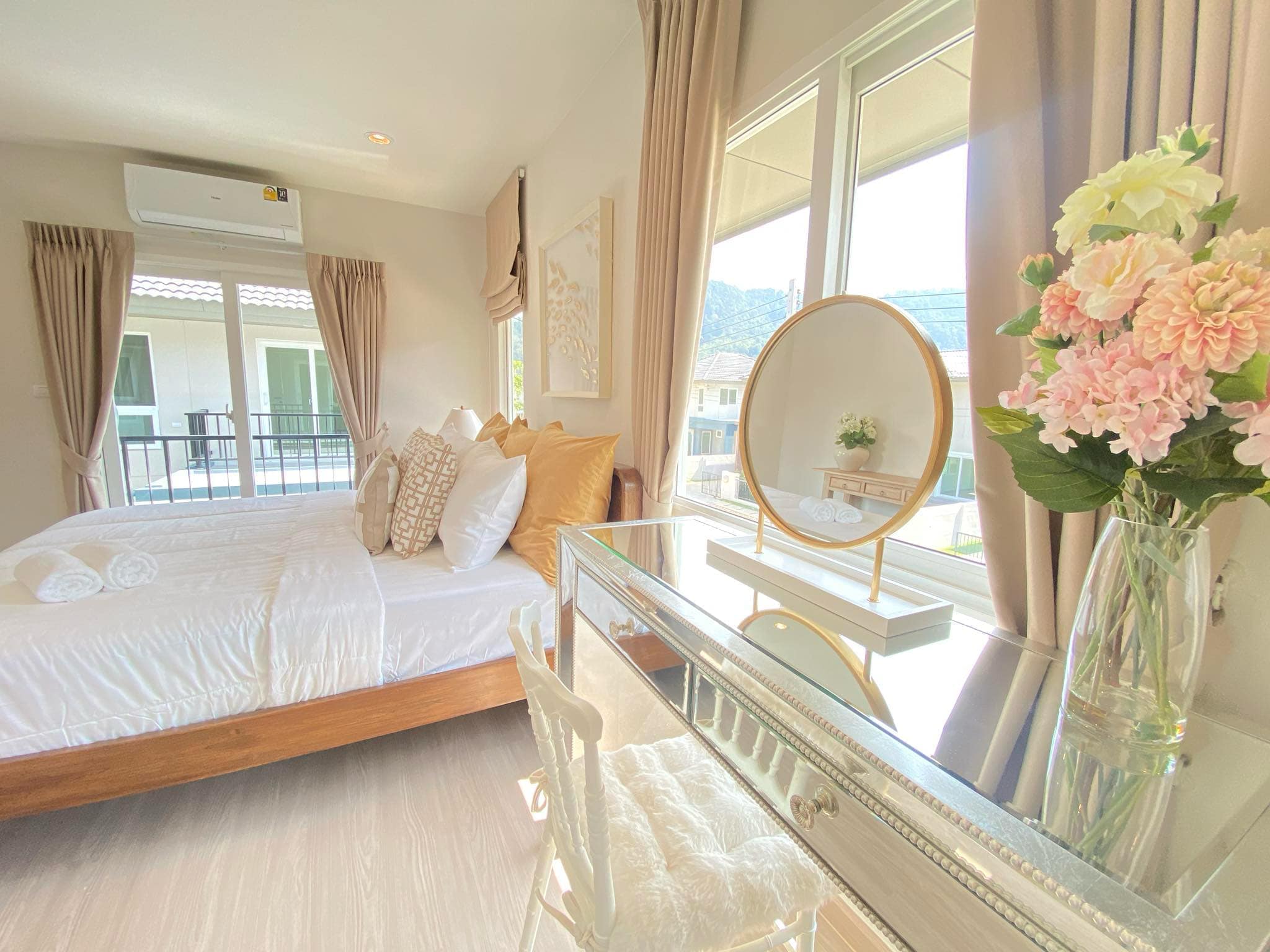 For Rent : Kohkaew, 2-Story detached house, 4 Bedrooms 3 Bathrooms