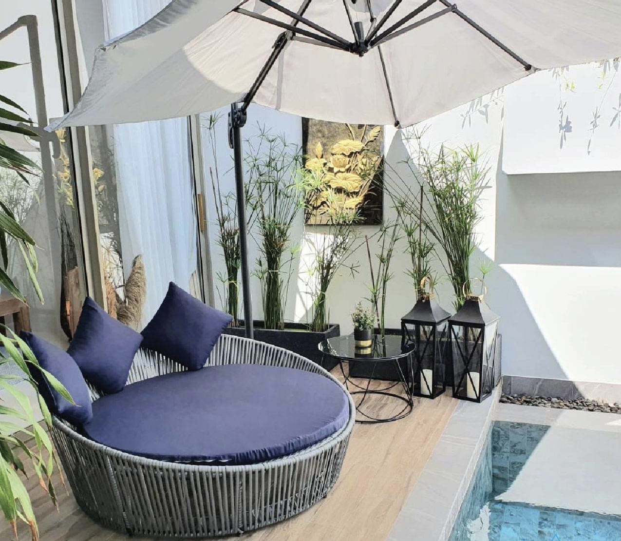 For Rent : Rawai, Luxury Private Pool Villa, 2 bedrooms 2 Bathrooms, Pool view.