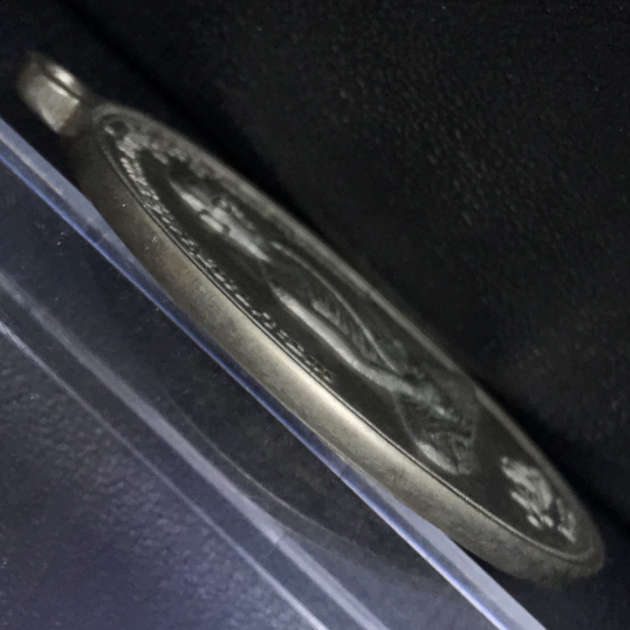 เหรียญในหลวงทรงผนวชรัชกาลที่ 9 รุ่นบูรณะพระธาตุดอยตุง พ.ศ. 2516 เนื้ออัลปาก้า