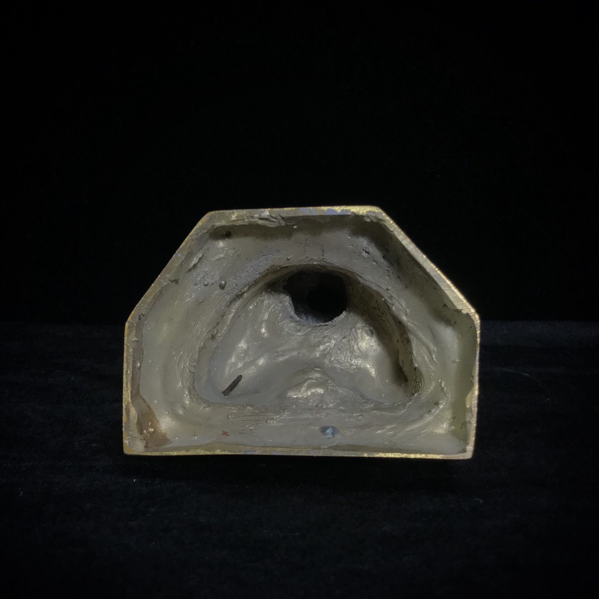 พระไพรีพินาศ วัดบวรนิเวศวิหาร รุ่นชัยชนะศึก ปี2546 ขนาดบูชา หน้าตัก 3 นิ้ว เนื้อโลหะผสมปิดทอง หมายเลข 172(สภาพสวยพร้อมกล่องบรรจุเดิมครบสมบูรณ์)(พระดี พิธีใหญ่ มวลสารเด่น รุ่นนิยม)