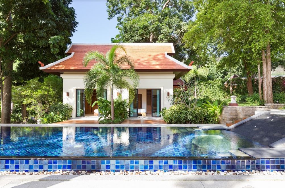 For Sale : Nai Harn, Luxury Tree Pool Villa, 3 Bedrooms 3 Bathrooms, Garden view.