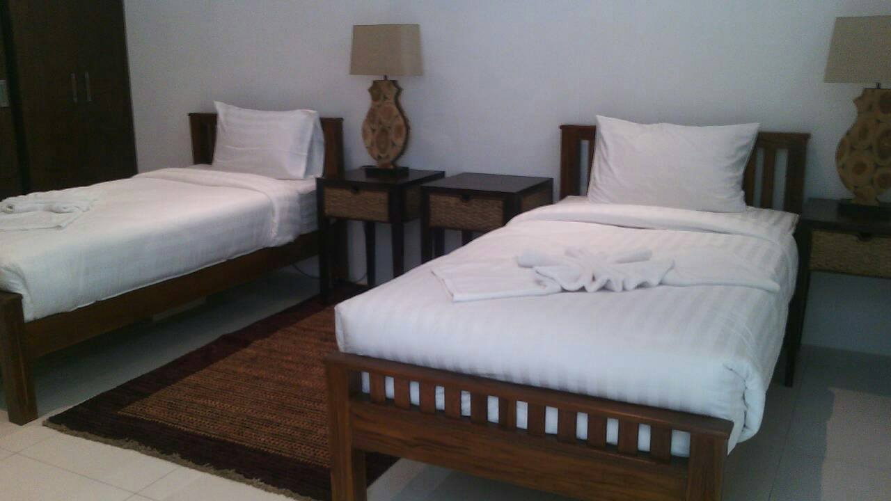 Kata: For Rent Sea View Condominium available (Daily)