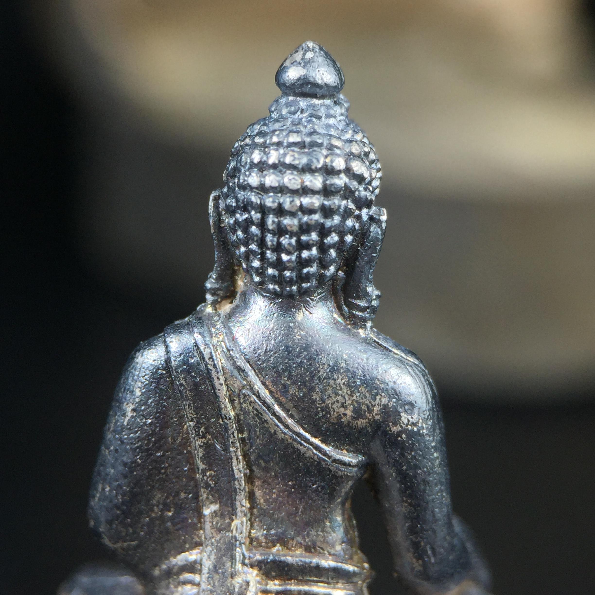 พระกริ่งวาสนา 80 พรรษา สมเด็จพระสังฆราช (วาสน์) วัดราชบพิธฯ ปี2521 เนื้อเงิน(ตอกหมายเลข)(ตอกโค๊ตพระปิดตา) โดยมีหลวงปู่โต๊ะ วัดประดู่ฉิมพลีร่วมปลุกเสก สภาพผิวเดิม สวยจัด แชมป์ๆพร้อมกล่องบรรจุเดิม(หายาก)