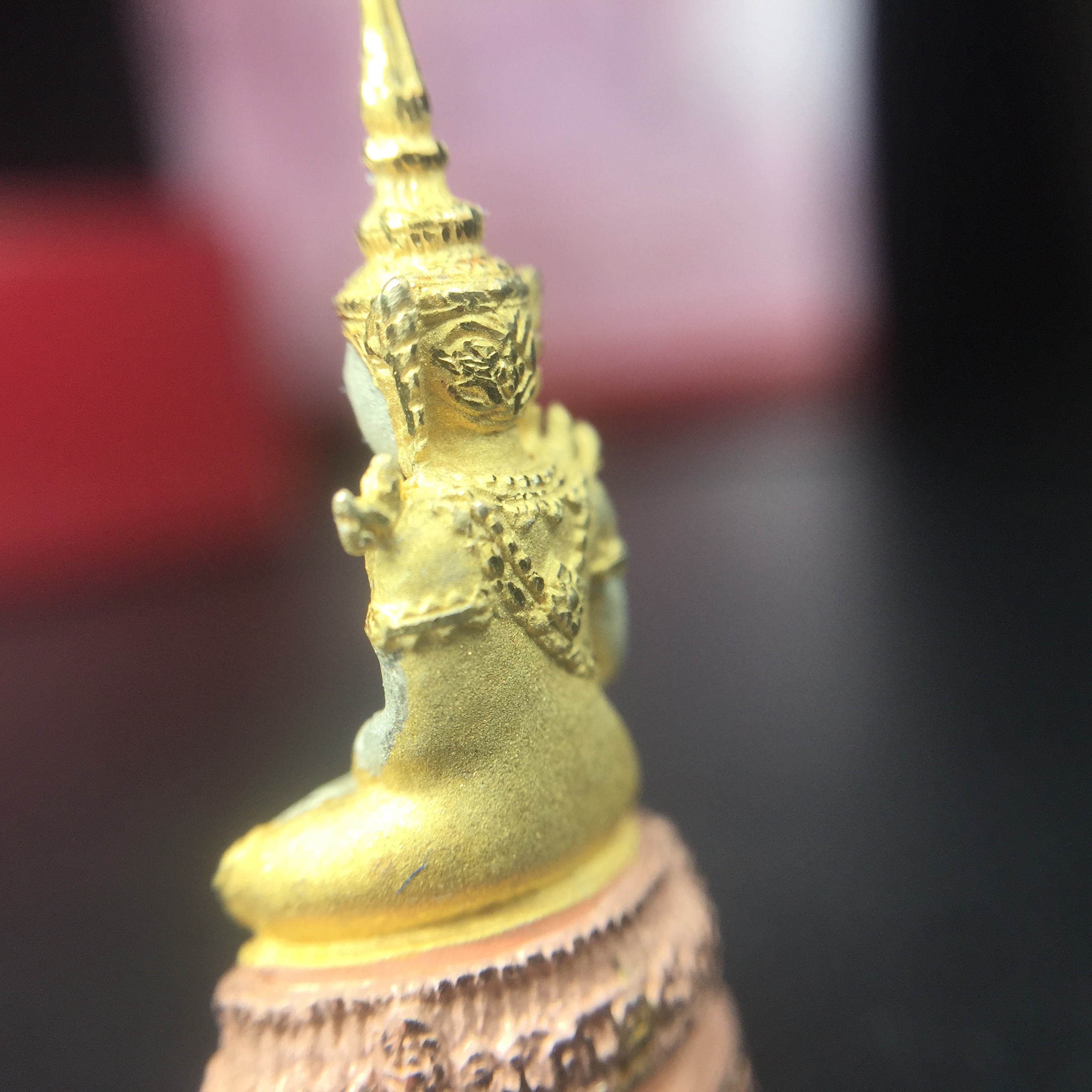 พระแก้วมรกต ภปร.(รุ่นแรก) ปี2545 รุ่นฉลองกรุงรัตนโกสินทร์ครบ 220 ปี เนื้อเงินสามกษัตริย์ พิมพ์เล็ก หล่อลอยองค์