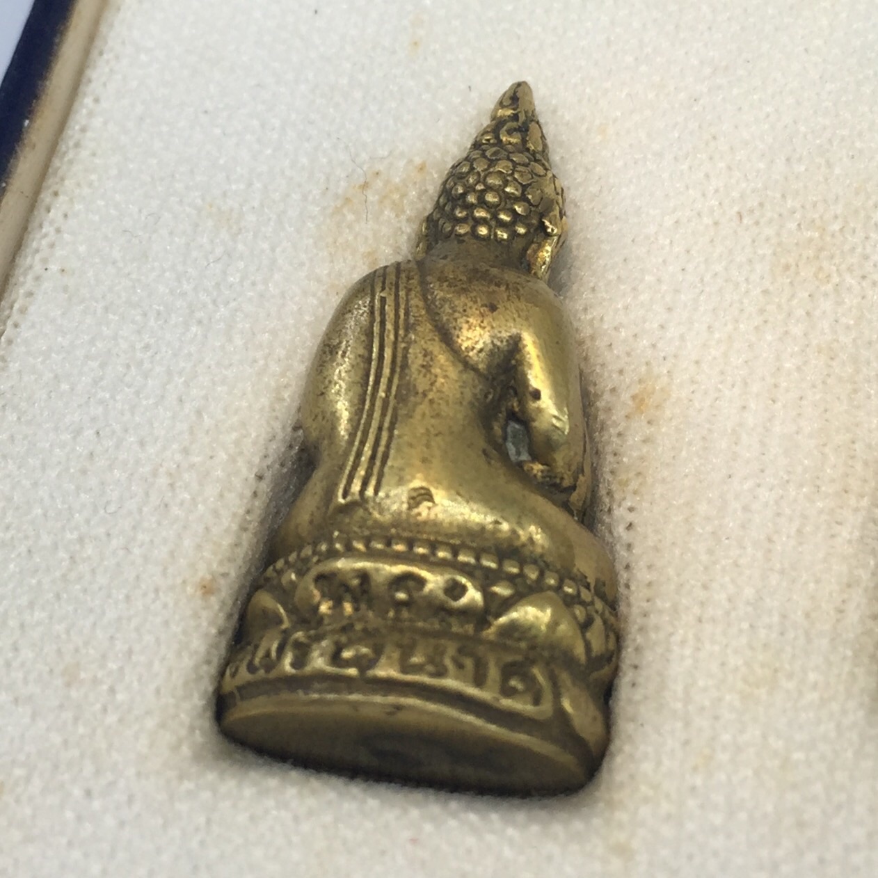 พระกริ่ง-พระชัยวัฒน์ไพรีพินาศ วัดบวรนิเวศวิหาร รุ่นผ้าป่าสิงห์บุรี ปี2528(กล่องหนังนิยม)