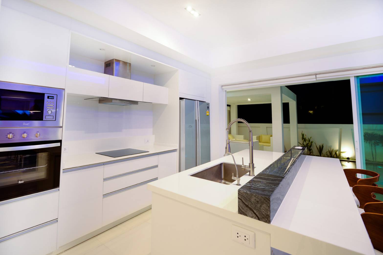 For Rent : Rawai, New Brand Private Pool Villa, 3 bedrooms 4 bathrooms