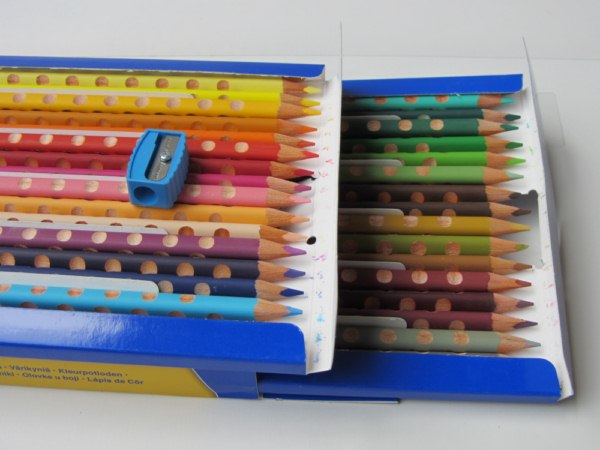 ดินสอสีไม้สามเหลี่ยม GROOVE SLIM แท่งยาว 36 สี