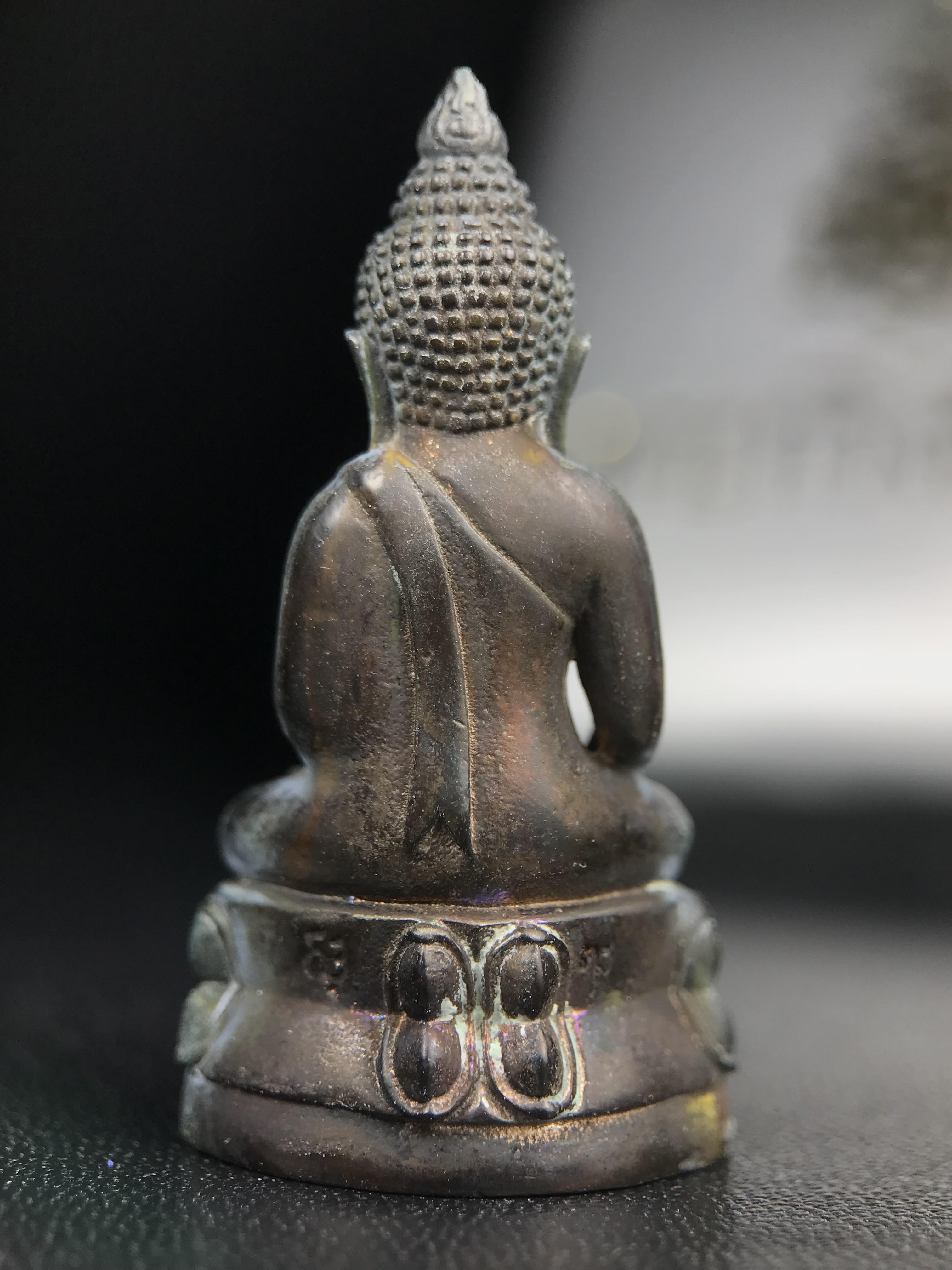 พระกริ่งชินรังษี วัดบวรนิเวศวิหาร ปี 2550 เนื้อนวโลหะ สมเด็จพระญาณสังวร สมเด็จพระสังฆราช ทรงเททองด้วยพระองค์เอง(พุทธศิลป์สุดงดงาม) (องค์หมายเลข ๖๐๓ เลขสวยผลรวมได้เก้าเจริญก้าวหน้าในทุกๆด้าน) 1 ใน 1000 องค์ หายาก