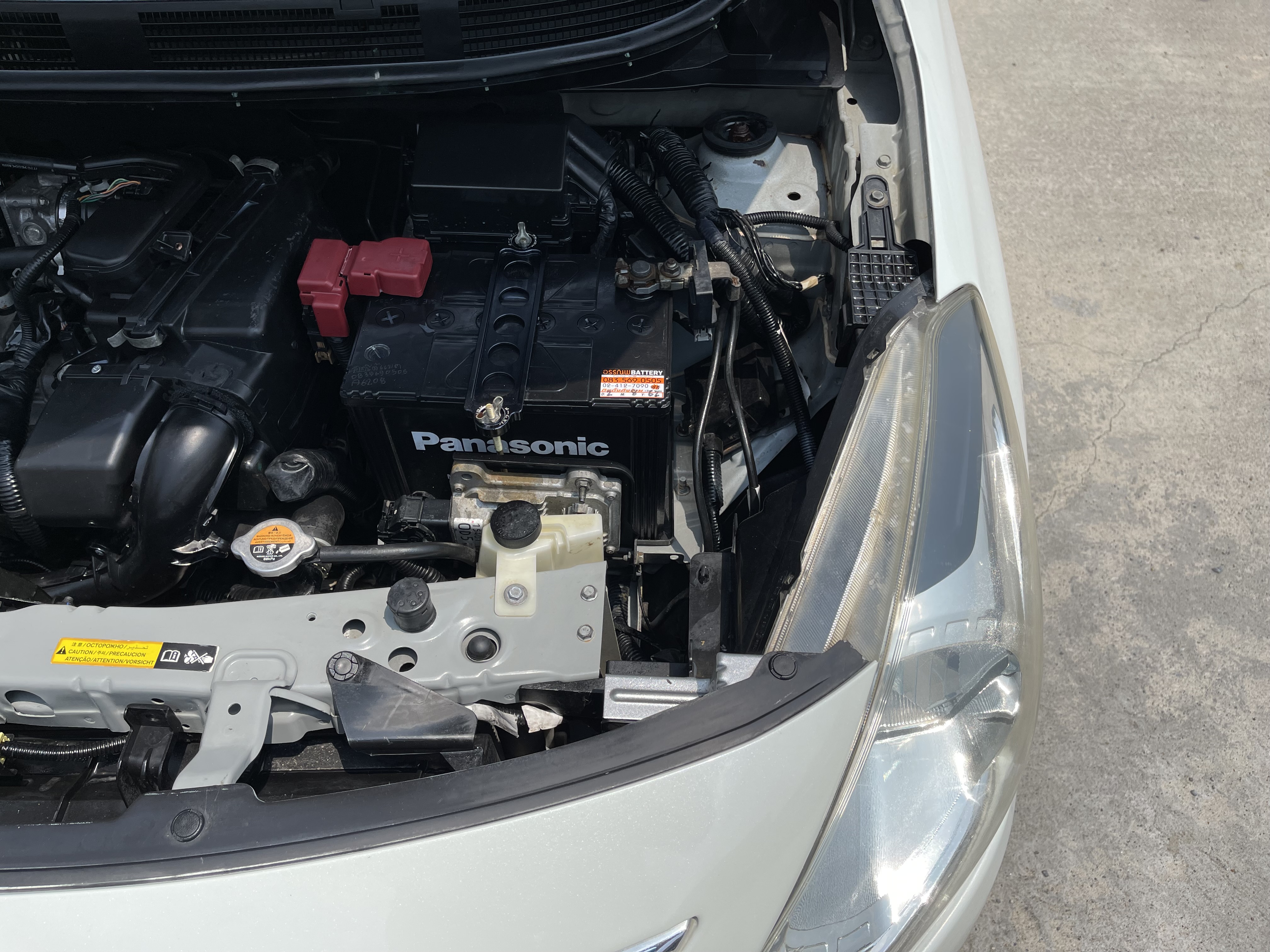 Nissan Almera 1.2 E At 2014 ขาว