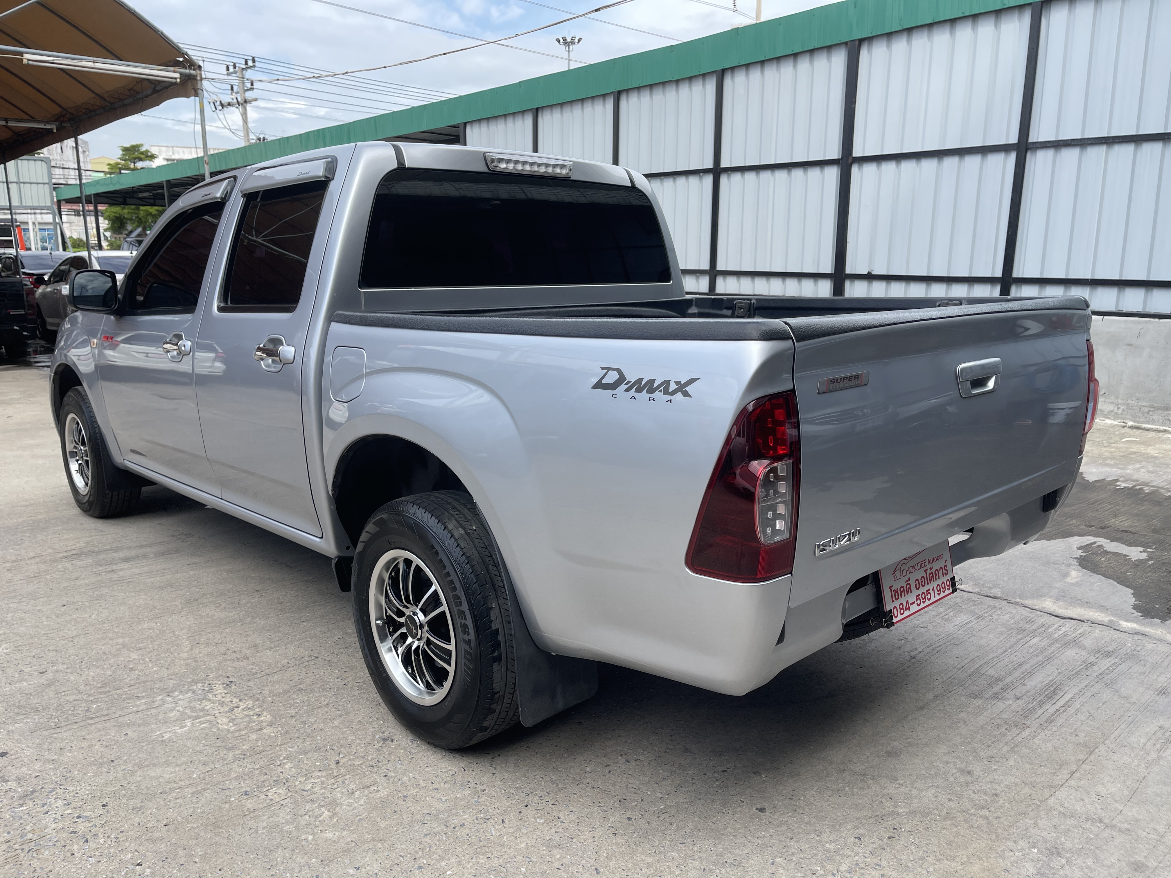 Isuzu Dmax 4ประตู SX 2.5 2012 เงิน