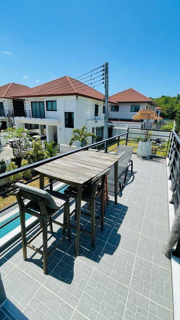 For Sales : Kathu, Private Pool Villa, 5 Bedrooms 6 Bathrooms