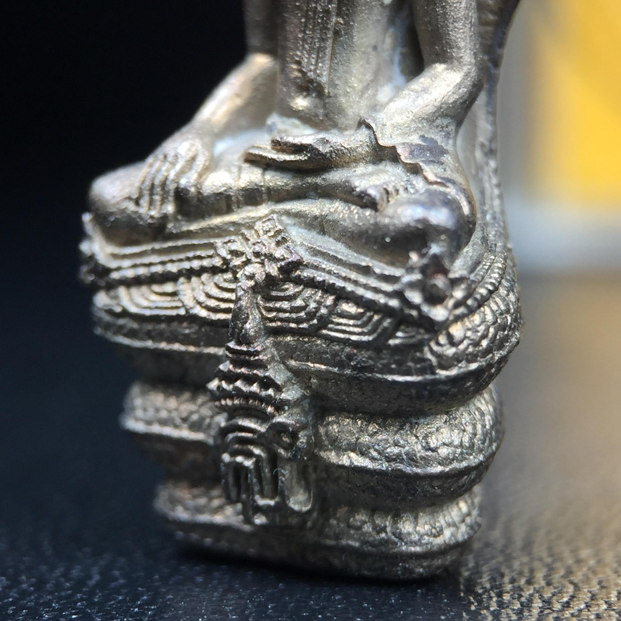 พระพุทธรูปนาคปรกปางมารวิชัย สธ. เนื่องวโรกาสสมเด็จพระเทพรัตนราชสุดาฯ ทรงเจริญพระชนมายุครบ 3 รอบ ปี2534 พระกริ่งนวโลหะ พิธีพุทธาภิเษก ณ วัดบวรนิเวศวิหาร โดยมีสมเด็จพระญาณสังวร สมเด็จพระสังฆราชเป็นองค์ประธาน(พิธีใหญ่ มวลสารดี พุทธศิลป์งดงาม)