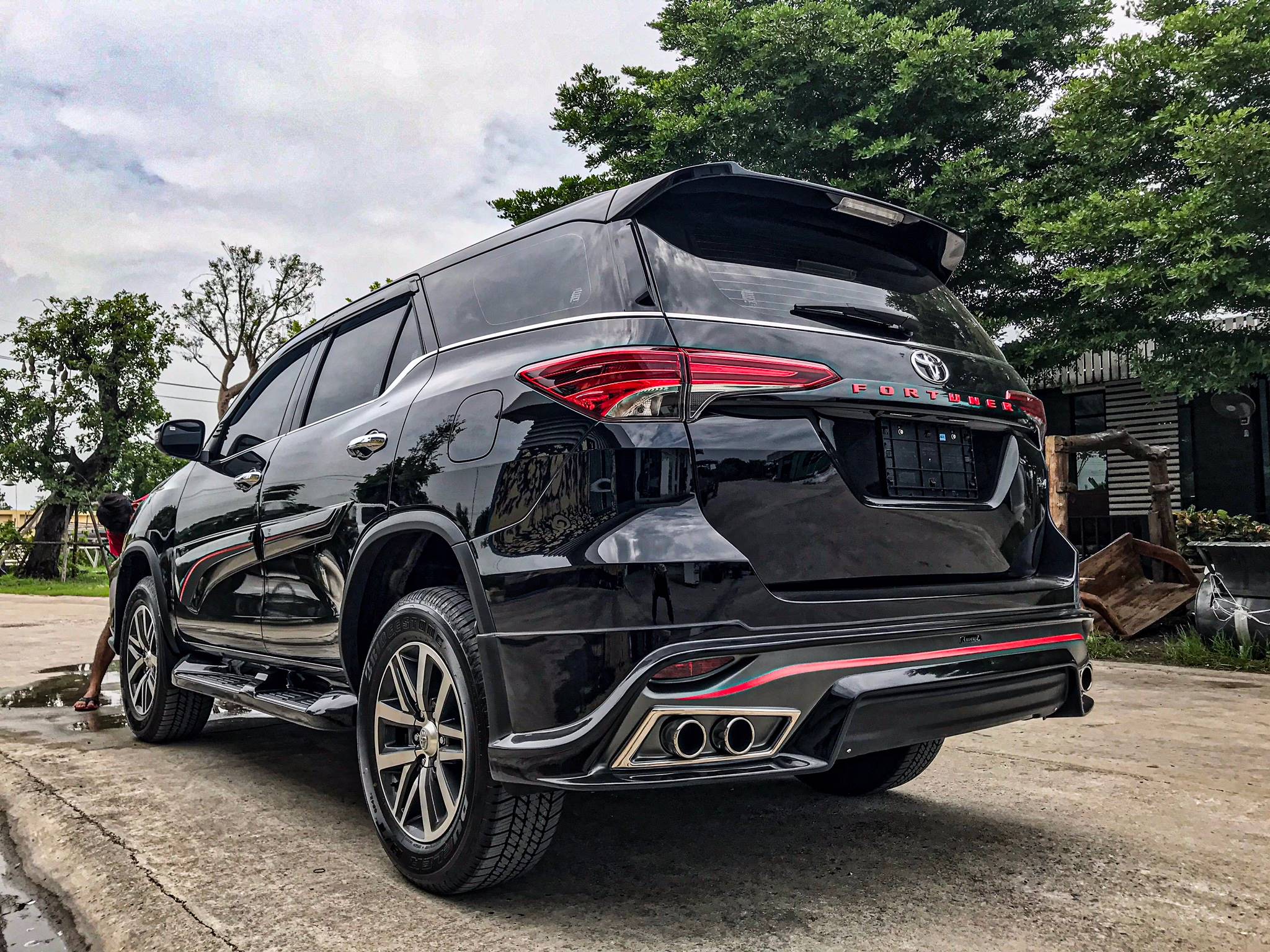 Toyota Fortuner 2016 Access body kits by Amotriz