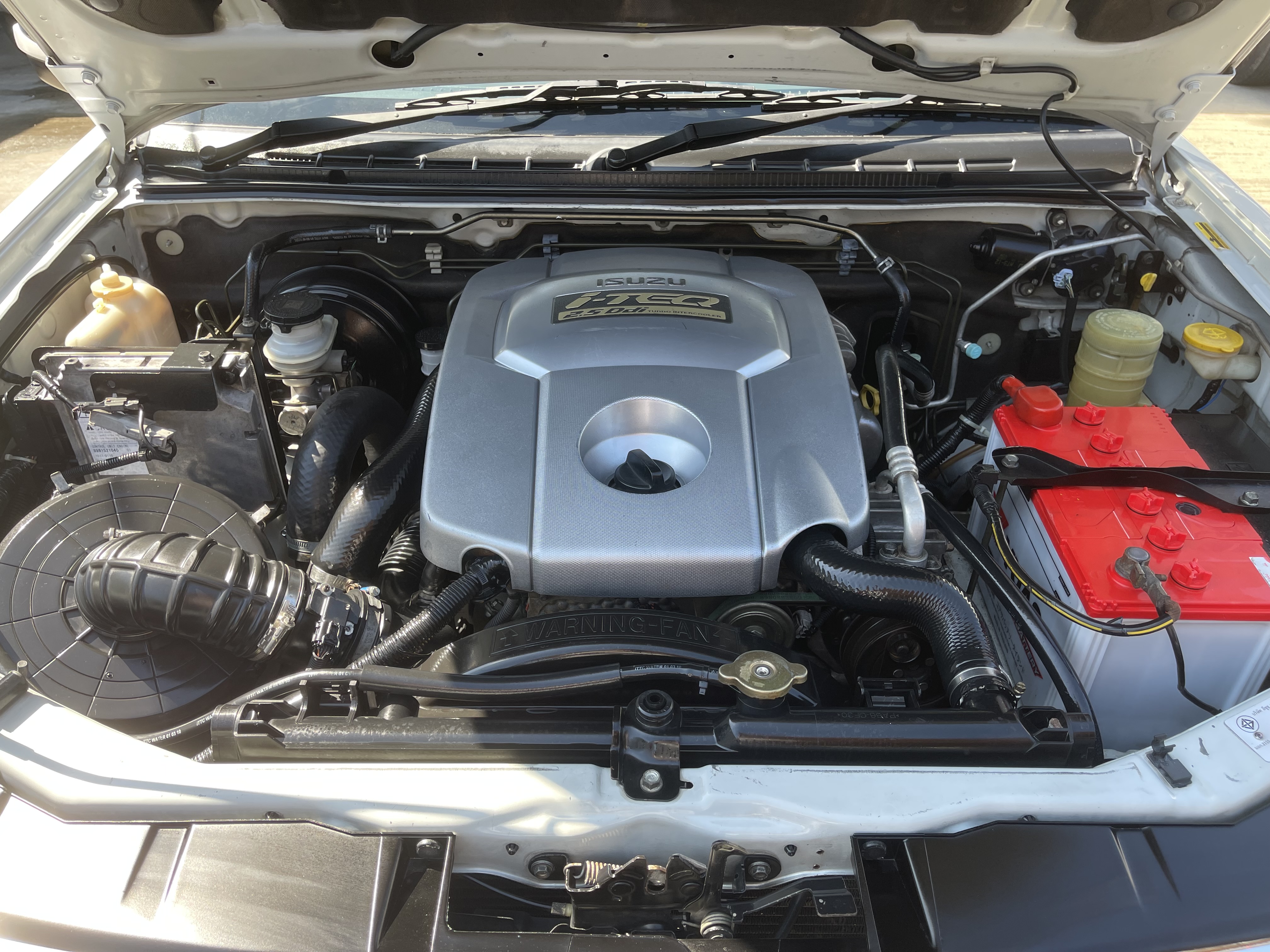 Isuzu Dmax Cab SLX 2.5 2010 เงิน