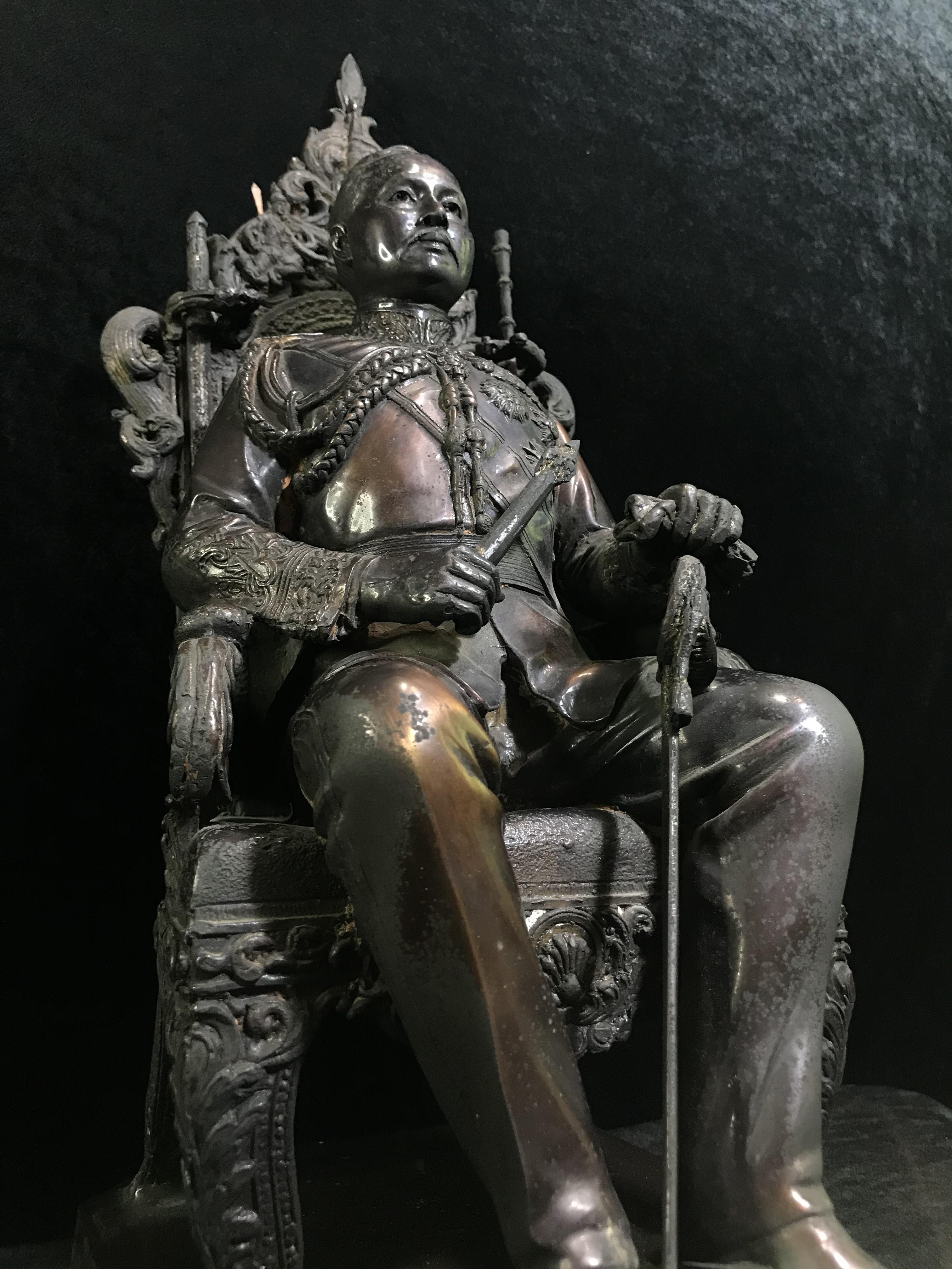 พระบรมรูปจำลองรัชกาลที่5 ครบ99ปี โรงเรียนนายร้อย จปร. จ.นครนายก ปี2529(ในหลวงร.9เสด็จในพิธี)