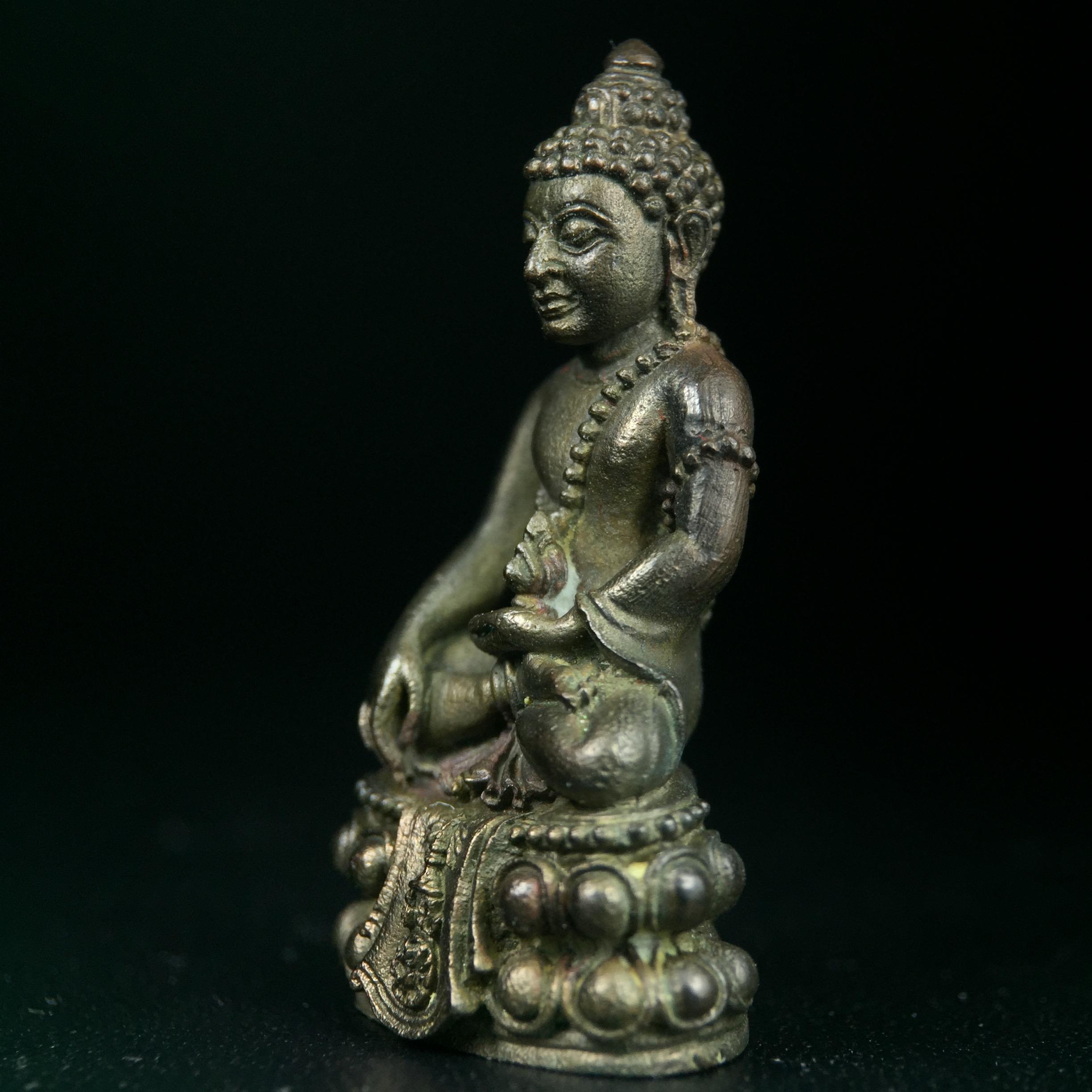 พระกริ่งศิรากาศ ภปร.(วัตถุมงคล"คุ้มเกล้าฯ") โรงพยาบาลภูมิพล เนื้อนวโลหะพิมพ์หน้าไทย (ในหลวงรัชกาลที่9เสด็จเททอง)(พิธีใหญ่)(นิยม)