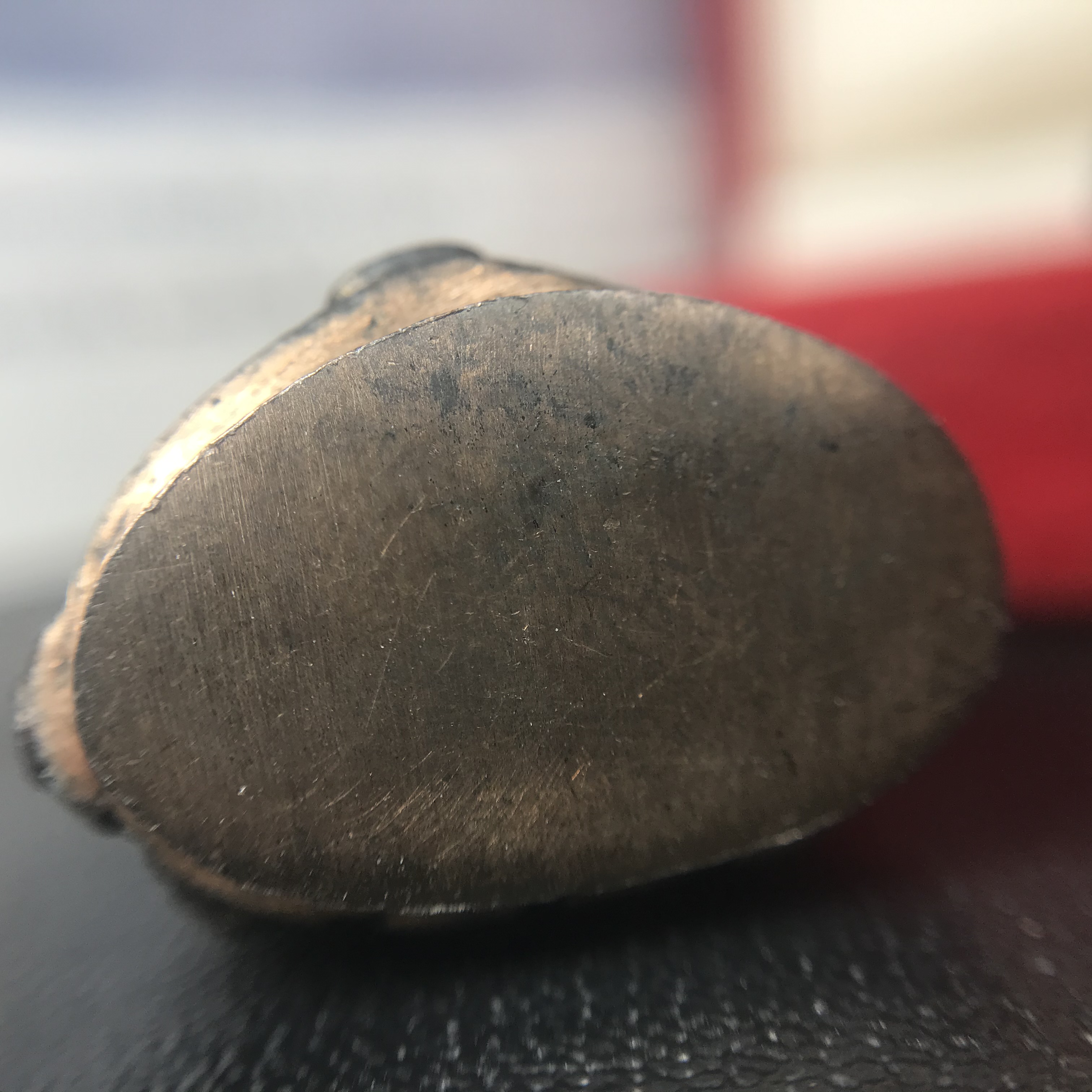 พระกริ่ง-พระชัยวัฒน์ ปวเรศ ปี2530 วัดบวรนิเวศราชวรวิหาร(ในหลวง ร.9 เสด็จเททอง)(บรรจุเส้นเกศาในหลวงรัชกาลที่9)พร้อมสูจิบัตรเดิมตอนจัดสร้าง(สภาพสวยครบสมบูรณ์) (องค์หน้าใหญ่)(องค์ทองทบ)แบบพิมพ์นิยมหายาก