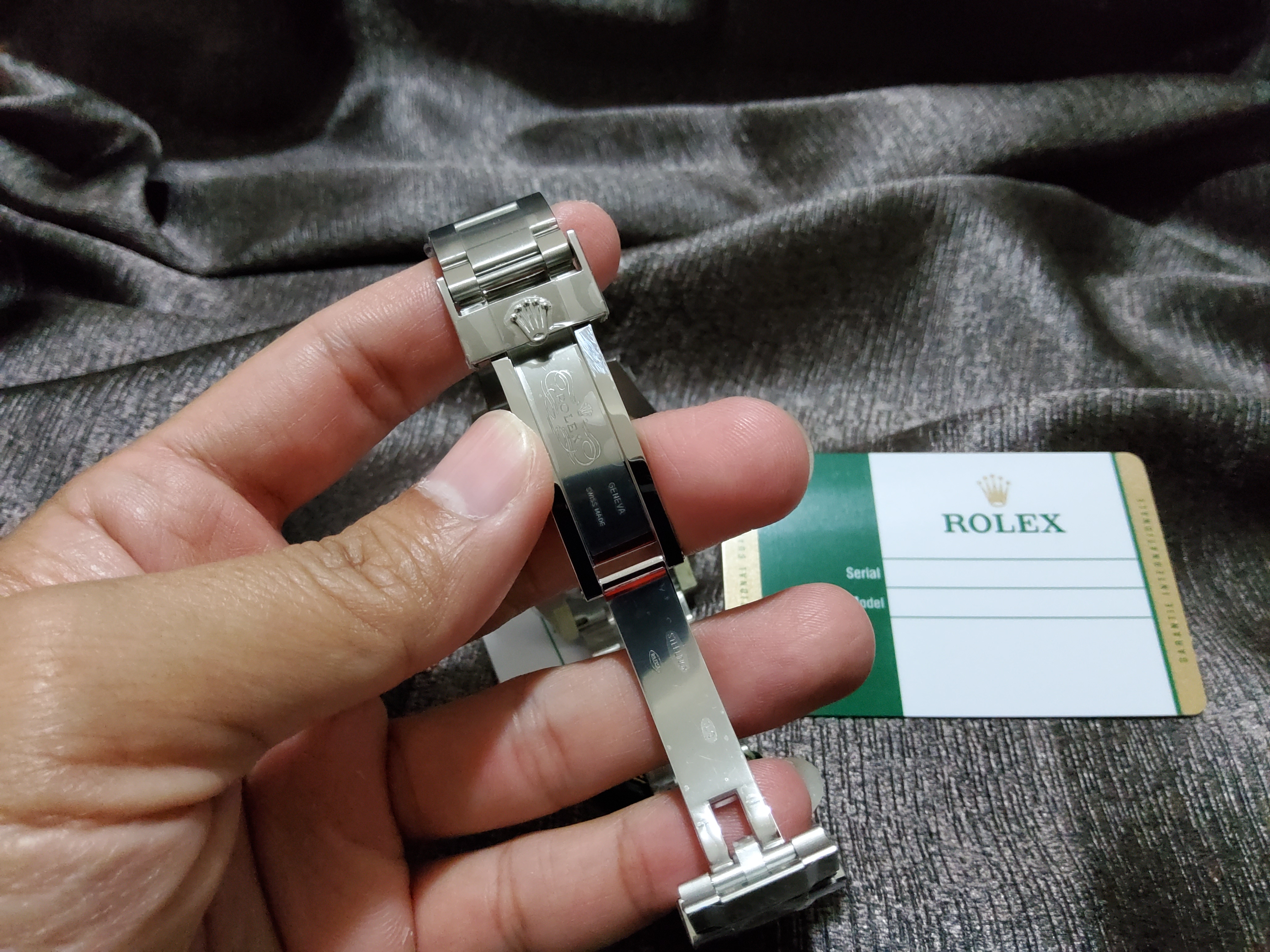 PRE-ORDER ROLEX SUBMARINER GREEN STARBUCK (40MM.) กลไกโคลน ROLEX 3235
