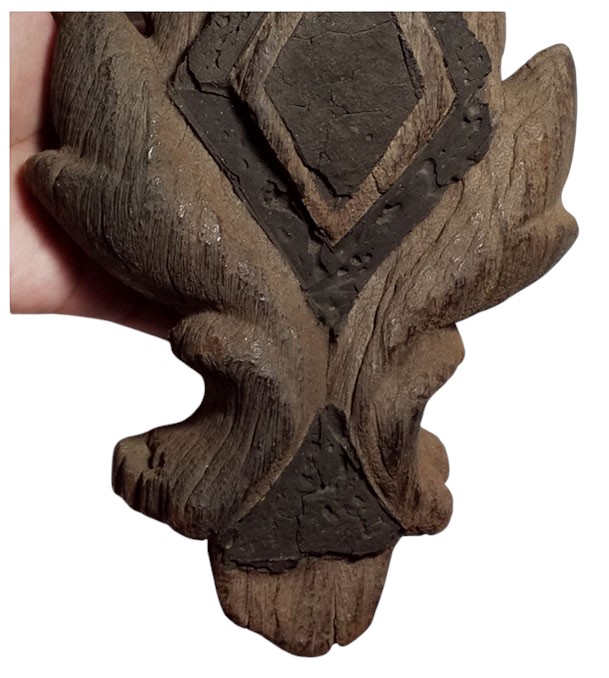 ของเก่าของสะสม-ไม้แกะสลักเก่า