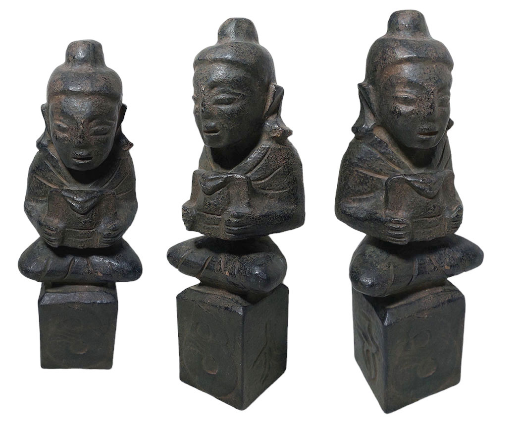 รูปปั้นหินแกะ พระหิน เทวรูปหิน สูง26cm (หินแม่เหล็กดูดติด)