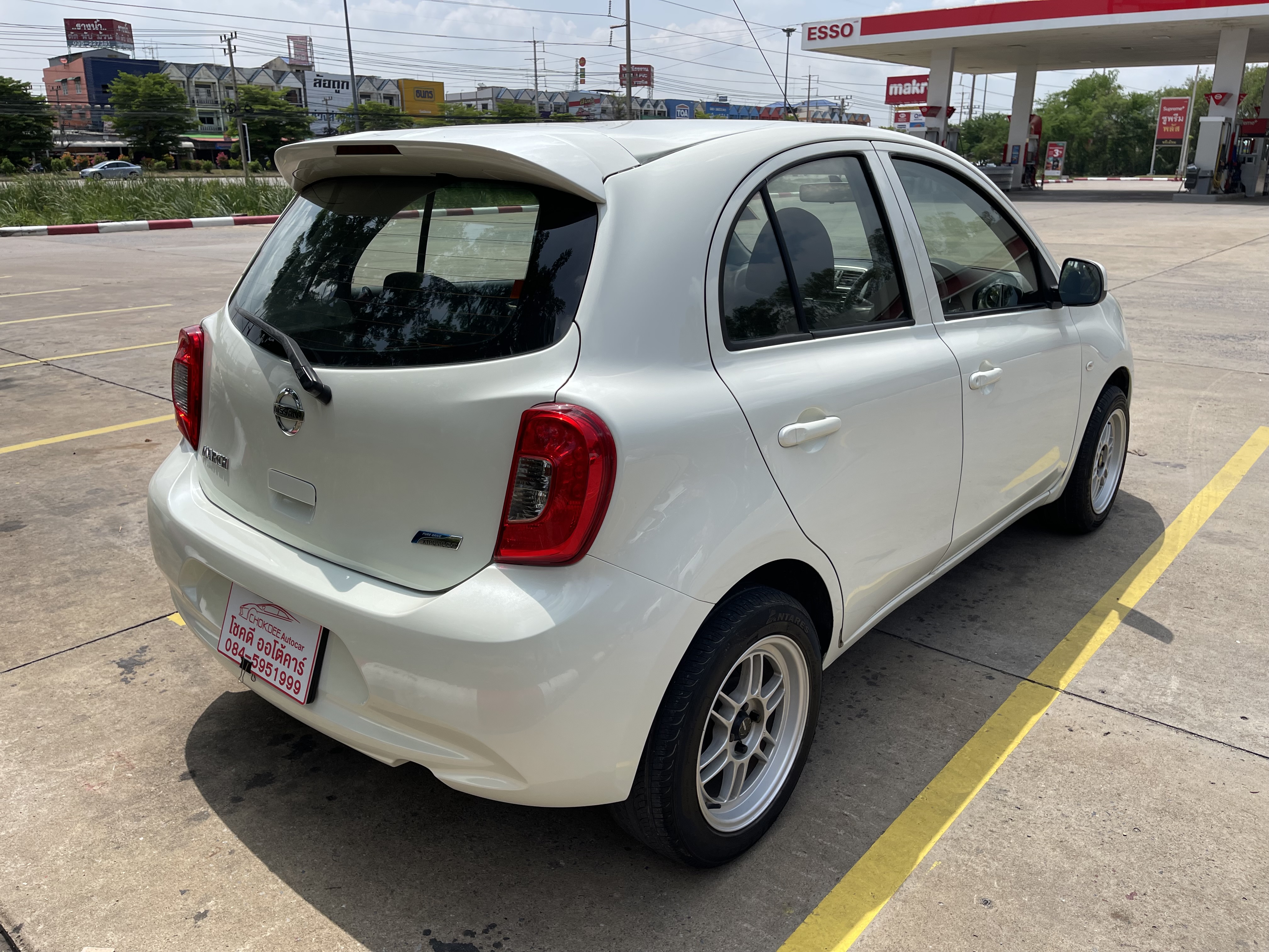 Nissan March 1.2 E At 2014 ขาวมุก