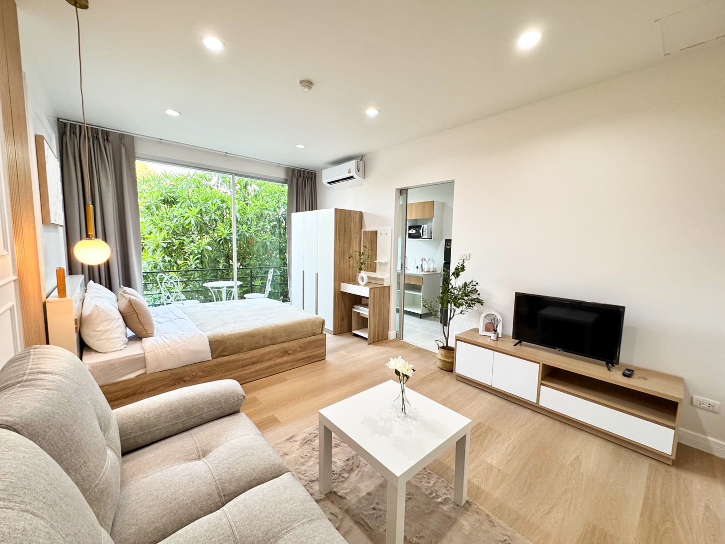 For Rent : Wichit, The Best Point Panwa, 1 Bedroom 1 Bathroom, 2nd flr.just 500 meter to Panwa beach