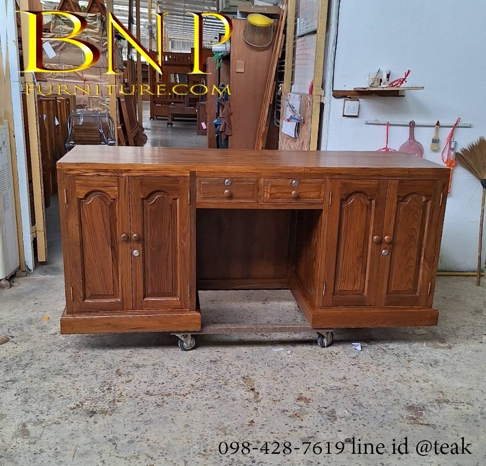 โต๊ะทำงาน รุ่น เดอะลีดเดอร์