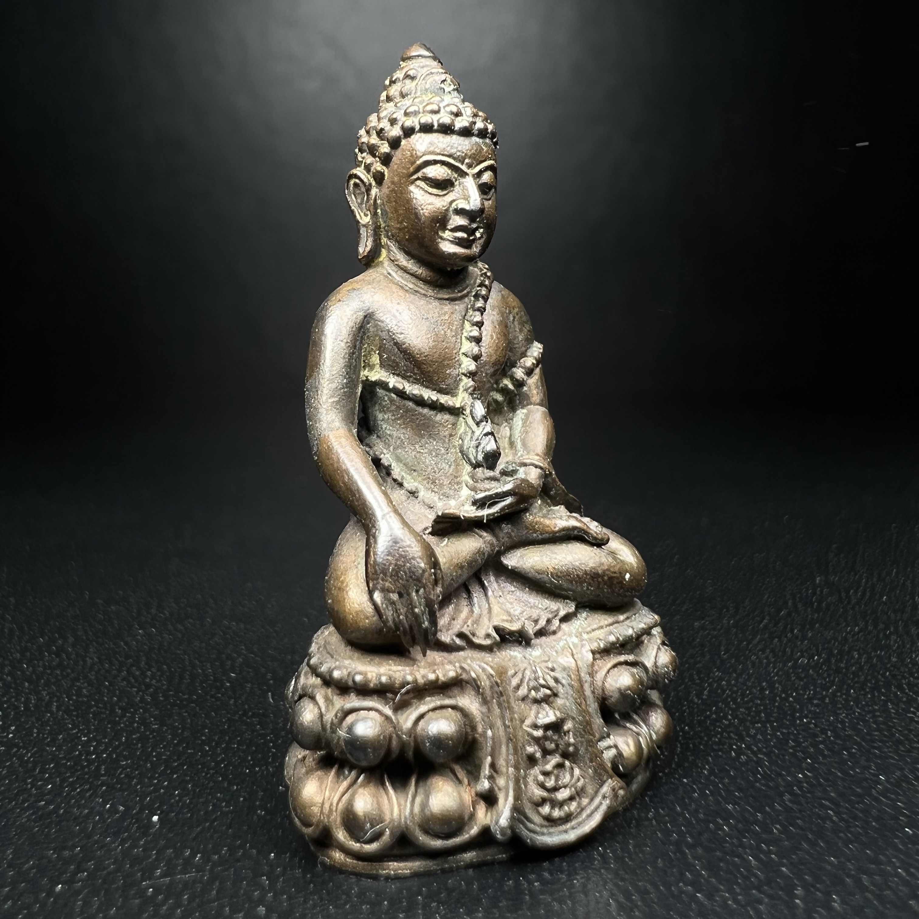 พระกริ่งศิรากาศ ภปร.(วัตถุมงคล"คุ้มเกล้าฯ") โรงพยาบาลภูมิพล เนื้อนวโลหะพิมพ์หน้าไทย (ในหลวงรัชกาลที่9เสด็จเททอง)(พิธีใหญ่)(นิยม)