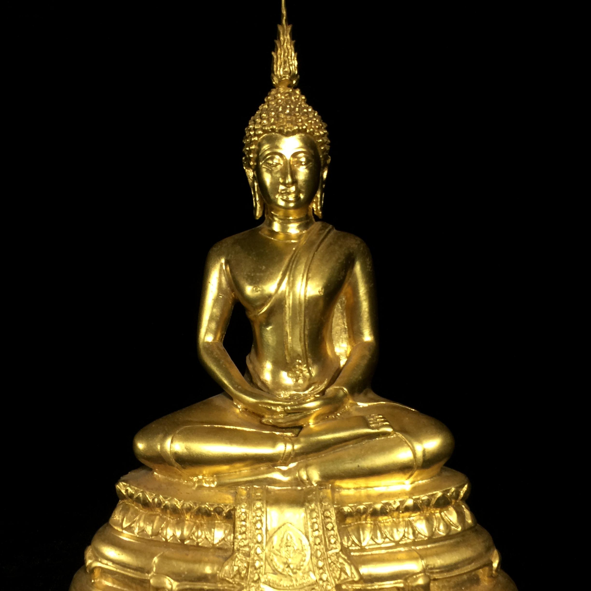 พระพุทธมหากรุณานภาพลพิทักษ์ พระพุทธรูปประจำโรงเรียนนายเรืออากาศ ปี 2540 หน้าตัก 5นิ้ว หมายเลข 197 สมเด็จพระสังฆราชเจ้า กรมหลวงวชิรญาณสังวร(สมเด็จพระสังฆราชองค์ที่19)ทรงถวายพระนาม(หายาก)