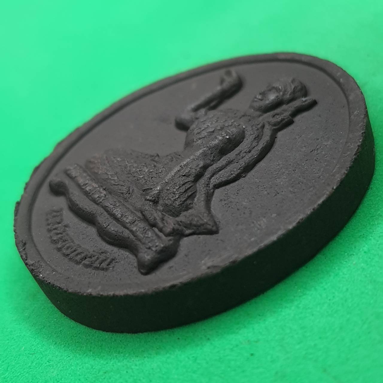 พระเครื่อง นางกวัก เนื้อแร่เหล็กน้ำพี้ นางกวักแท้ นางกวัก โบราณ ค้าขายดี ให้โชคลาภนางกวักค้าขาย นางกวักบูชา