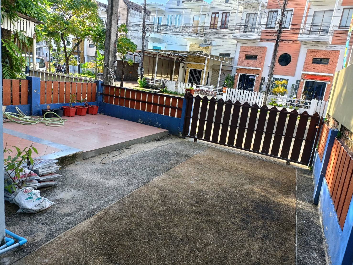 For Rent : 2-Story Town Home @Chalong Parkview, 2 Bedrooms 3 Bathrooms